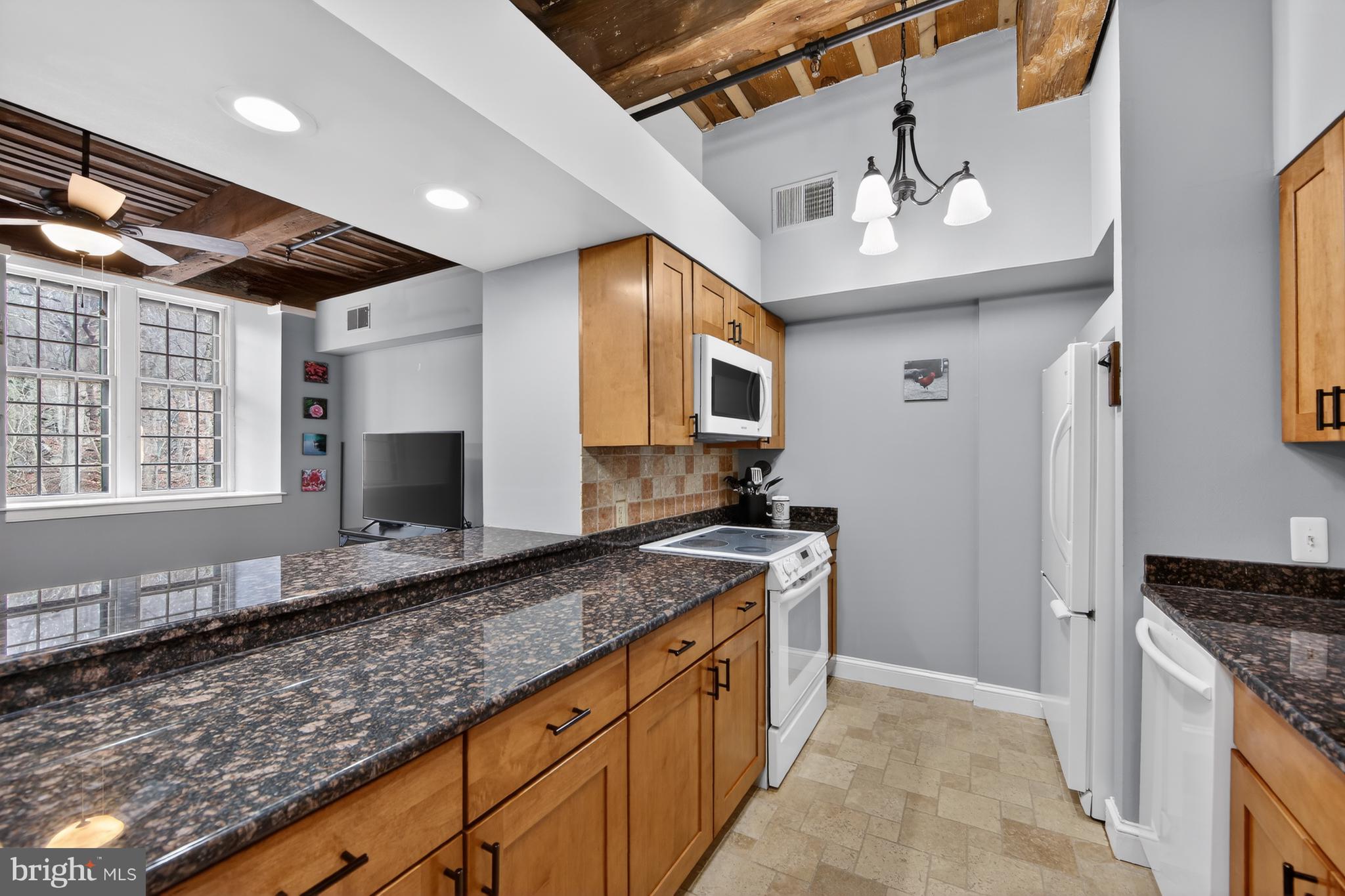 49 BANCROFT MILLS ROAD 1-F