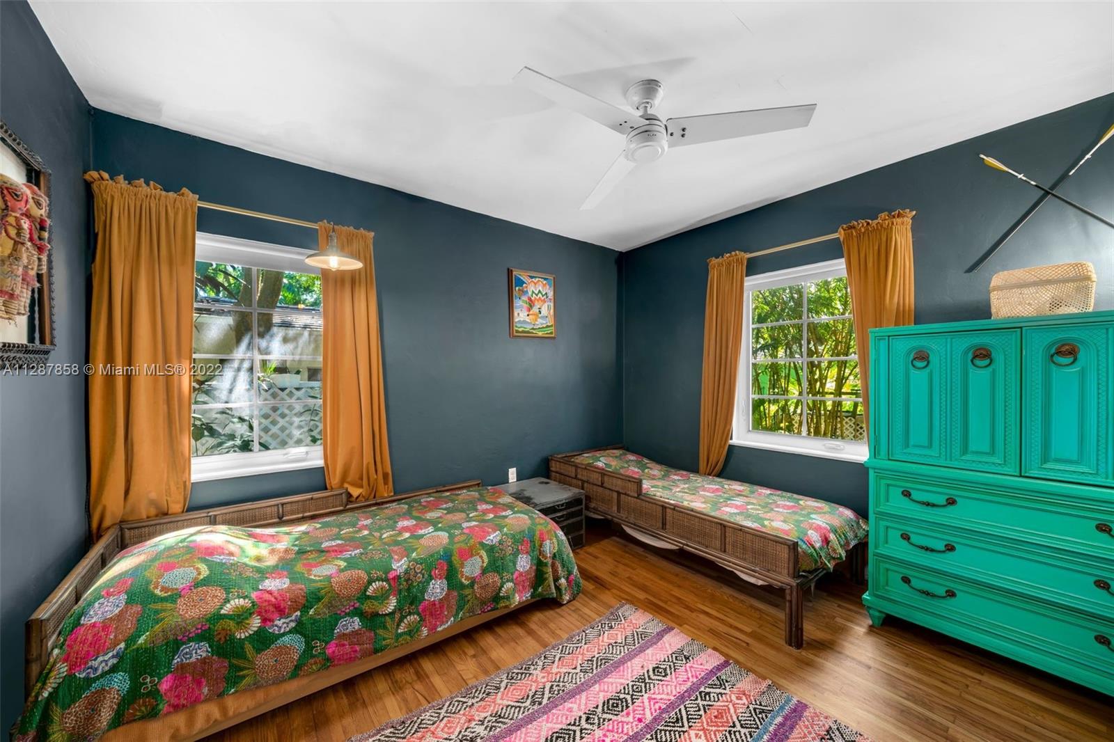 842 NW 9th Ct