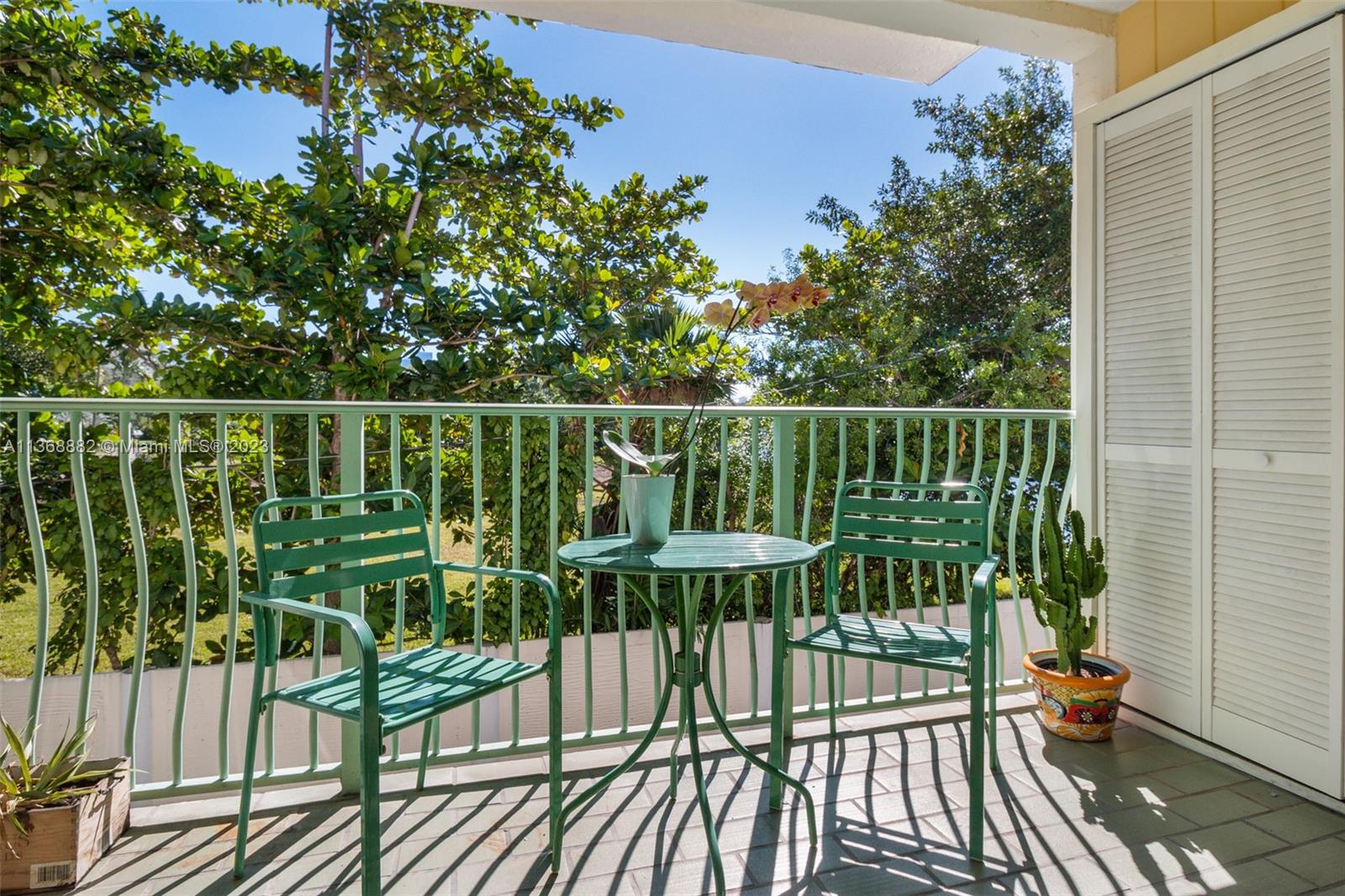 978 NW N River Dr Unit: 4