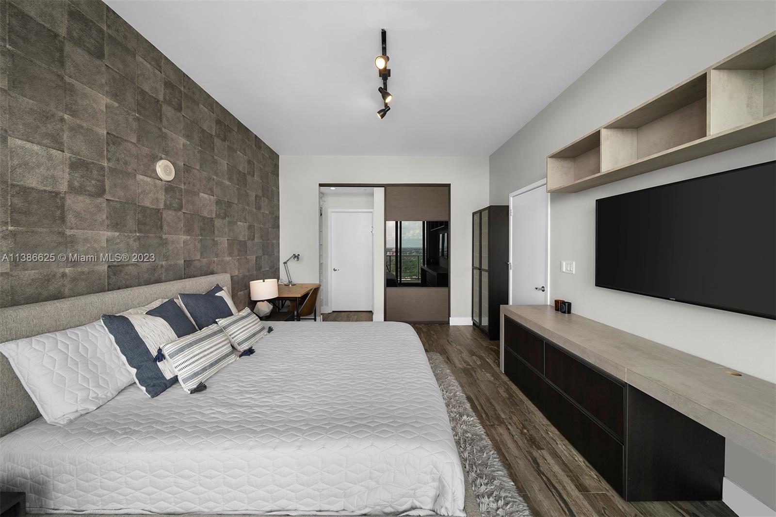 3470 E Coast Ave Unit: H2403