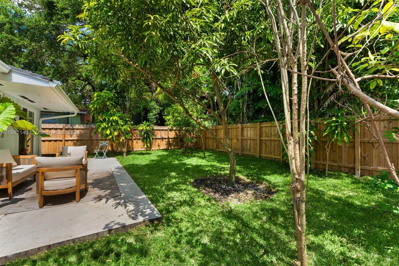 905 NW 10th Ave