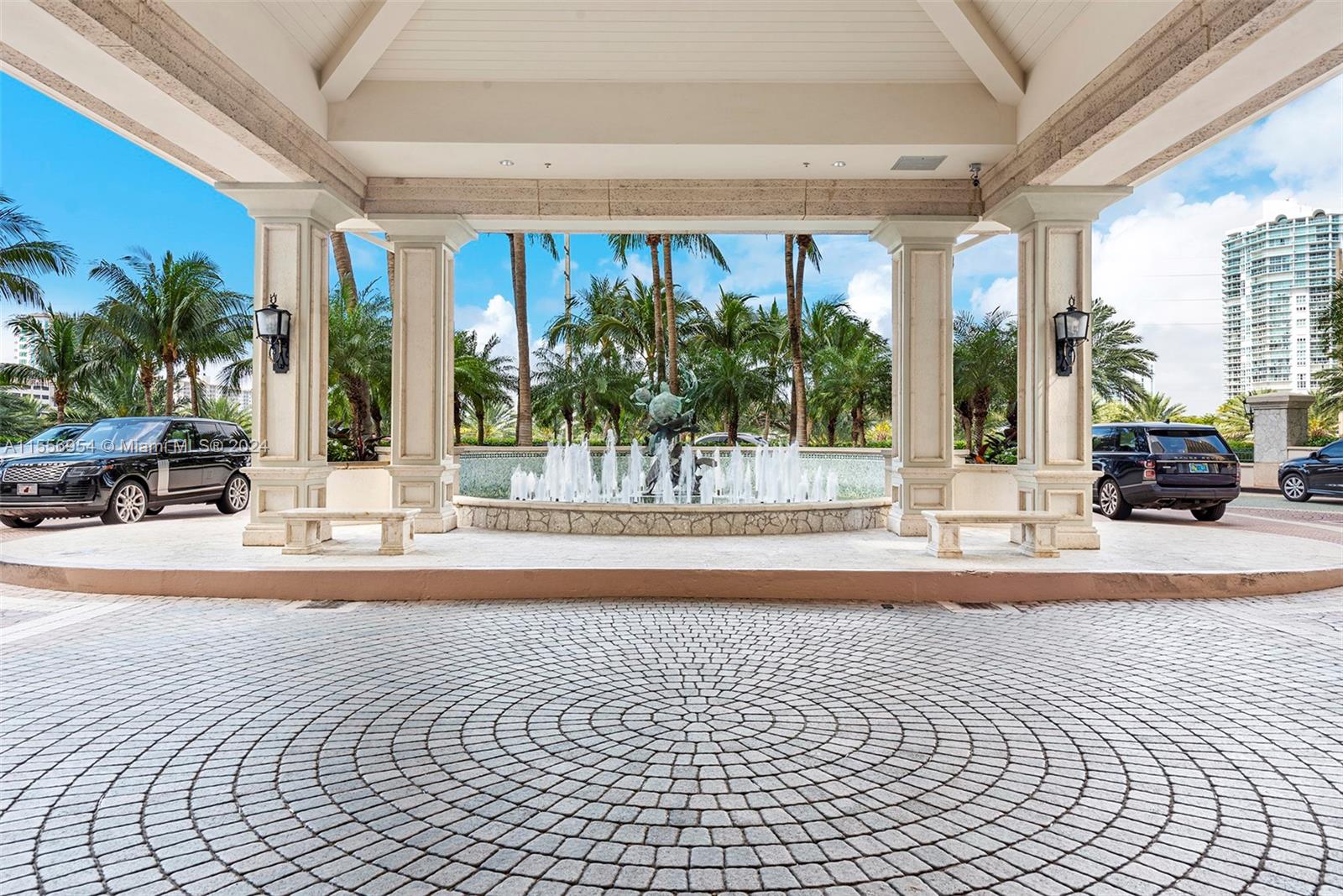 16051 Collins Ave # 3103