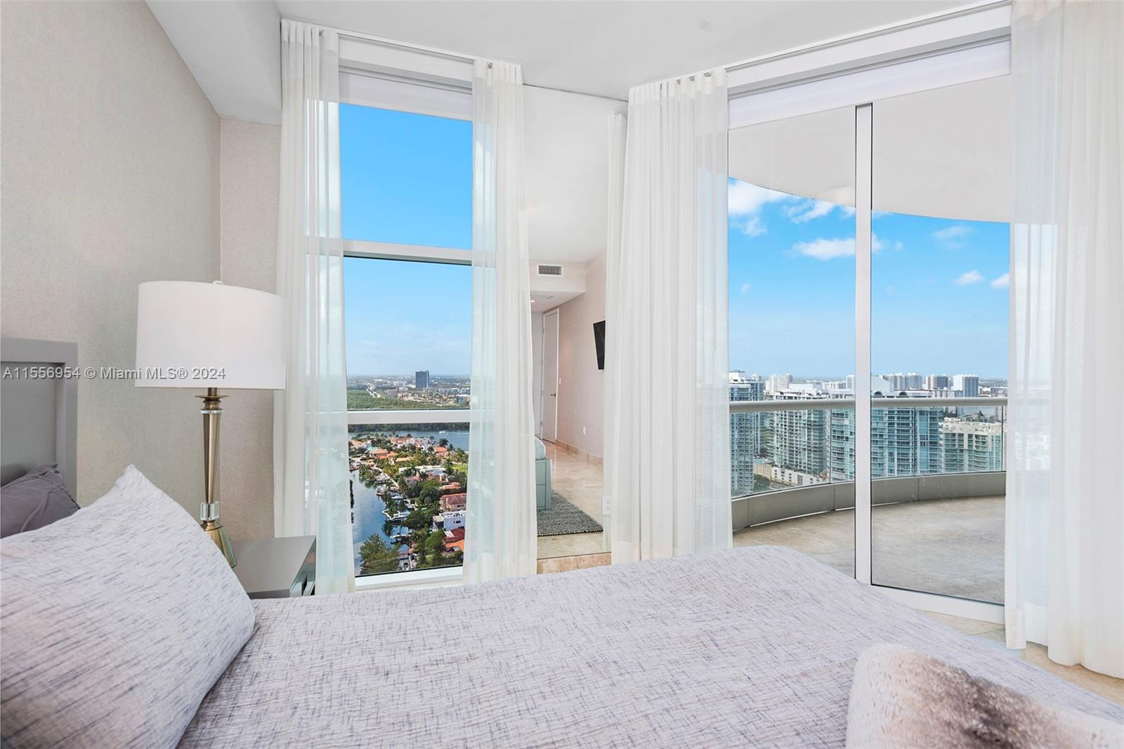 16051 Collins Ave # 3103