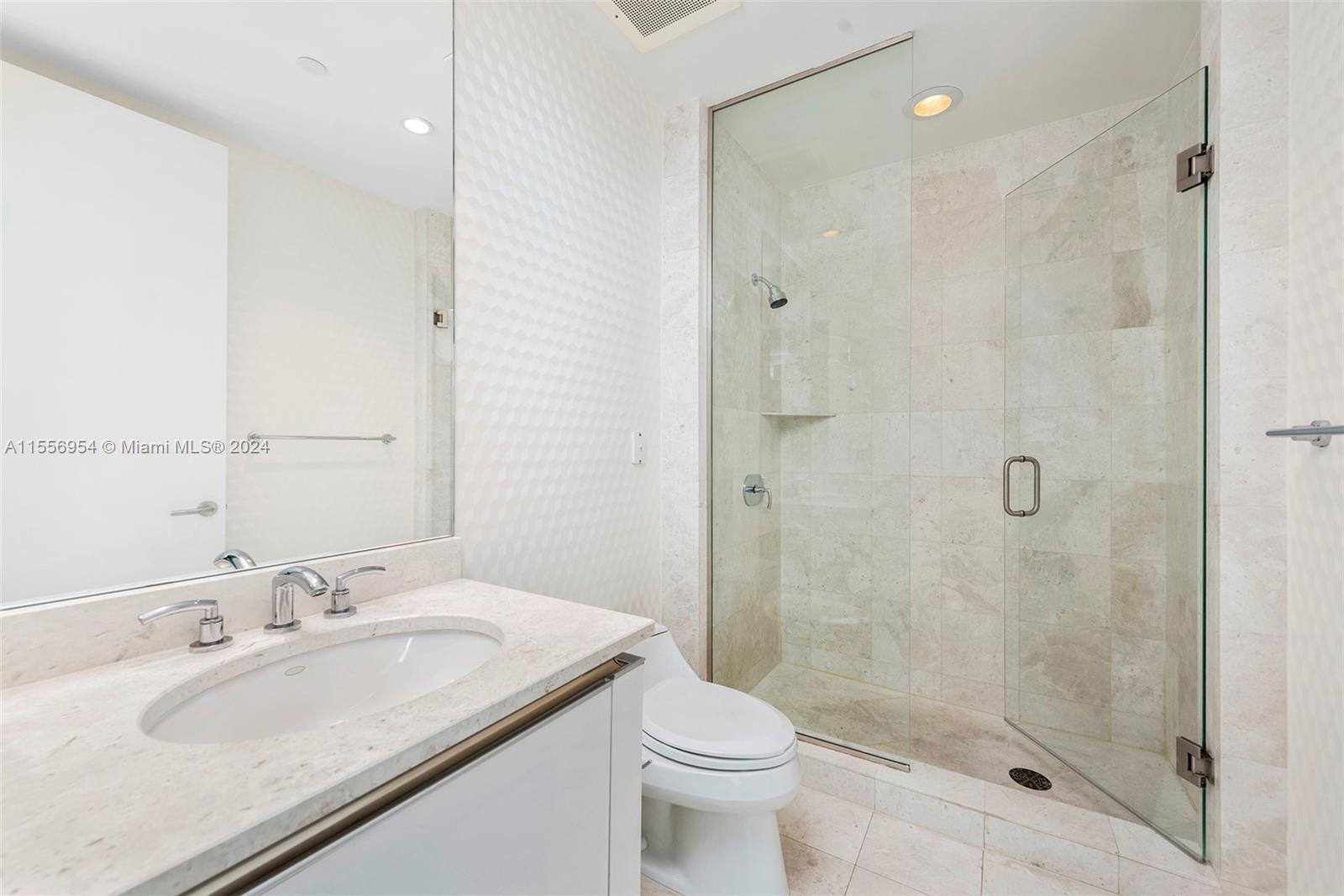 16051 Collins Ave # 3103