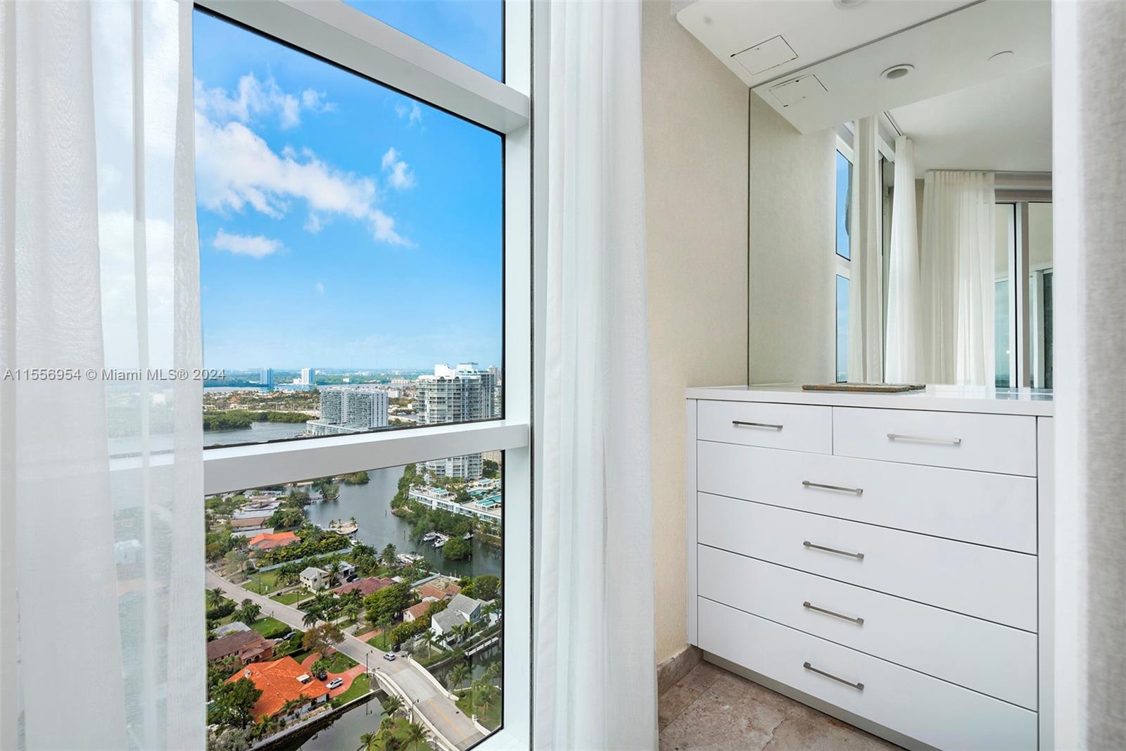 16051 Collins Ave # 3103