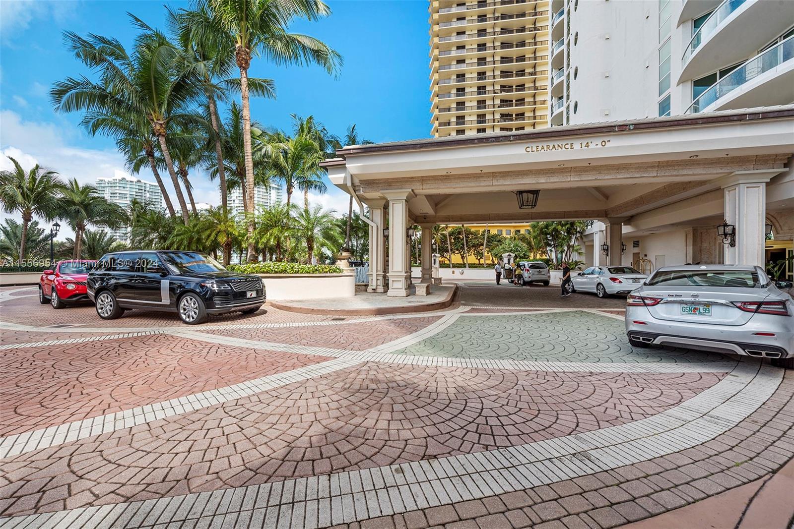 16051 Collins Ave # 3103