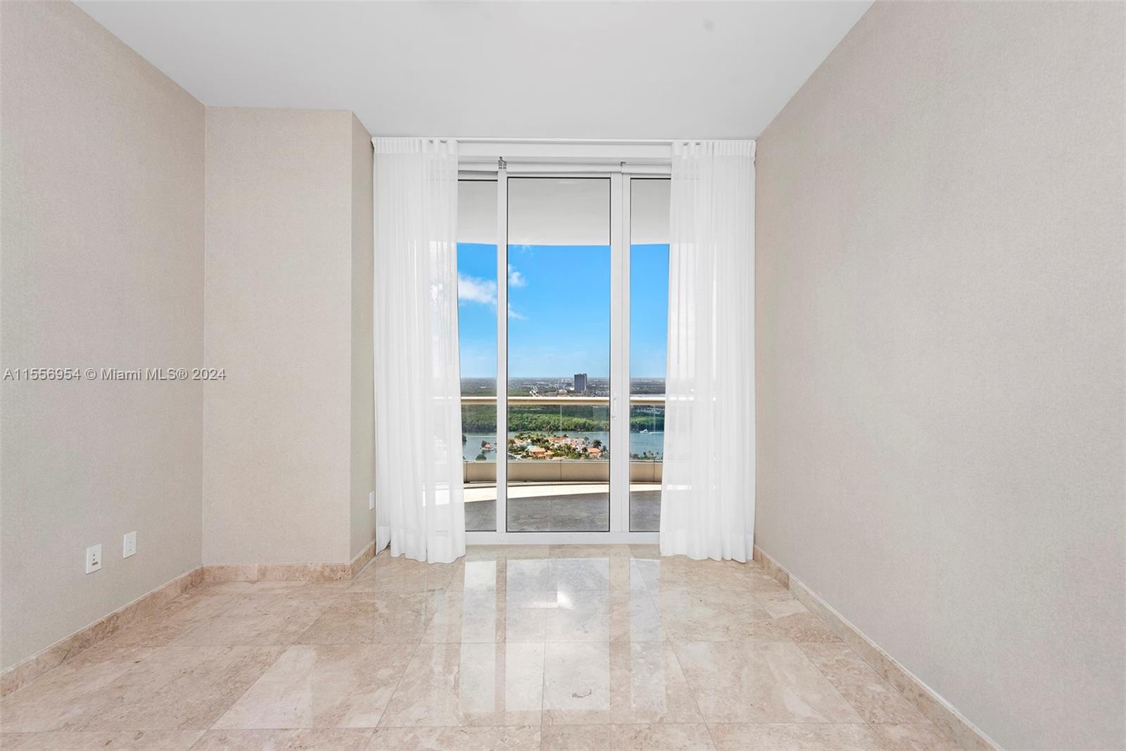 16051 Collins Ave # 3103