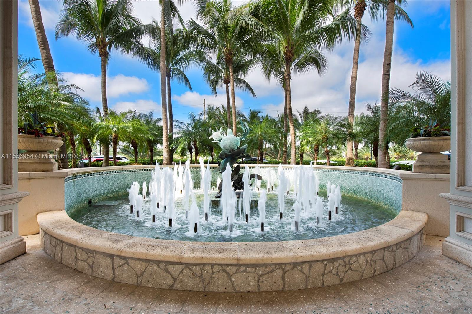 16051 Collins Ave # 3103