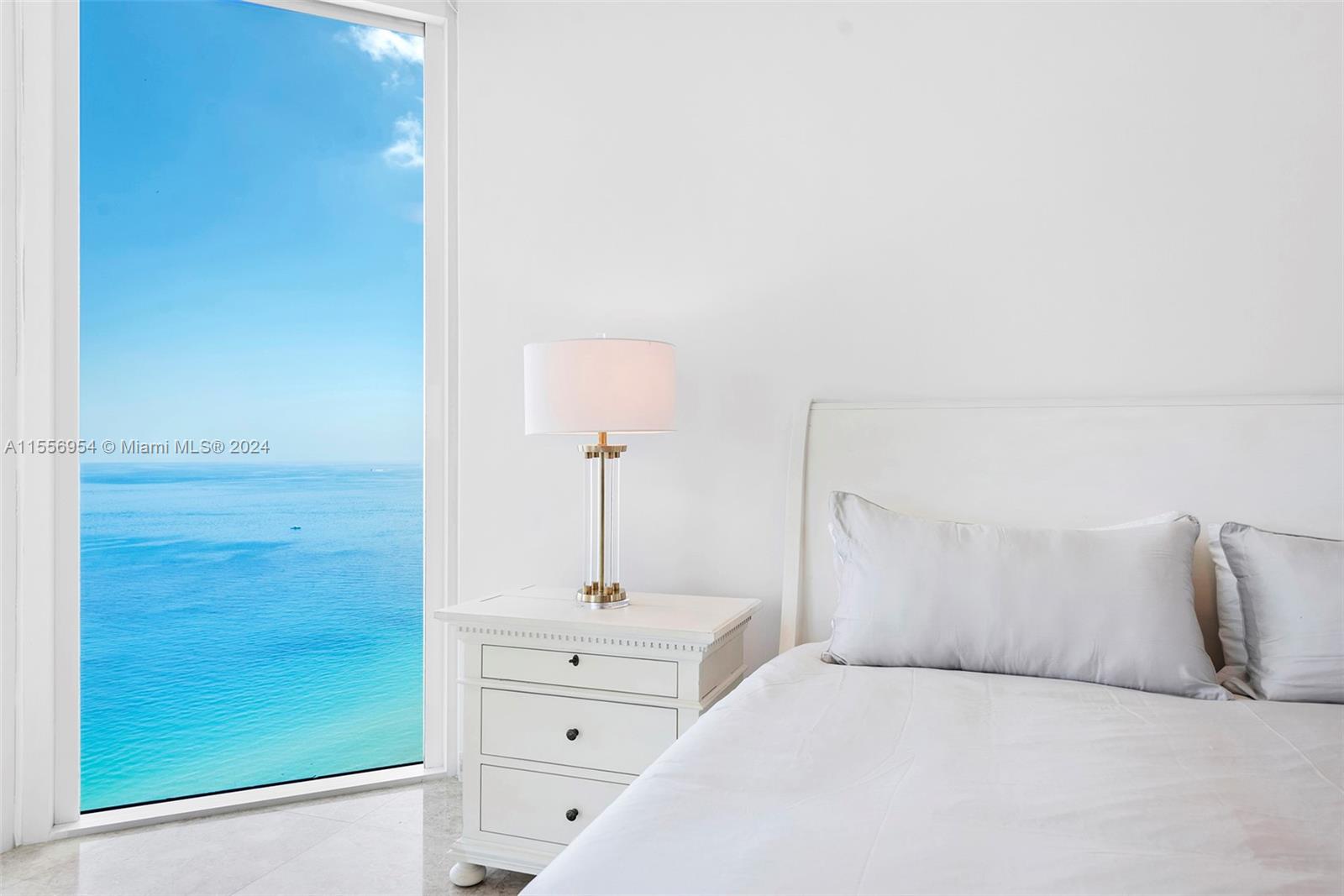 16051 Collins Ave # 3103