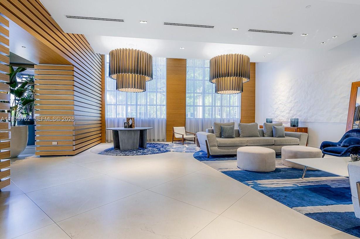 3301 NE 1st Ave # M0501