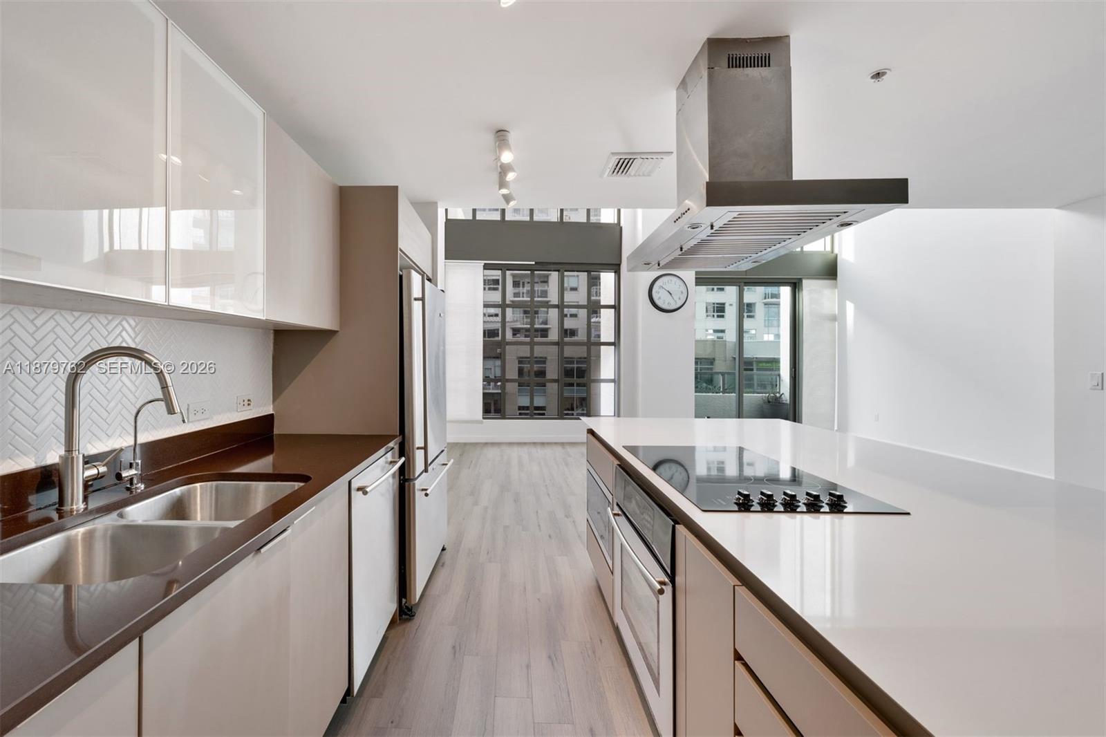 3301 NE 1st Ave # M0501