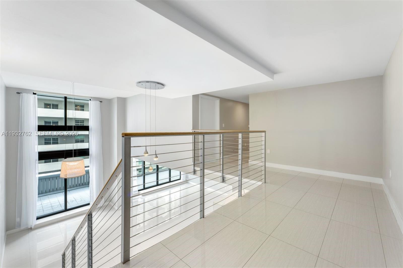 1111 SW 1st Ave Unit: 721-N