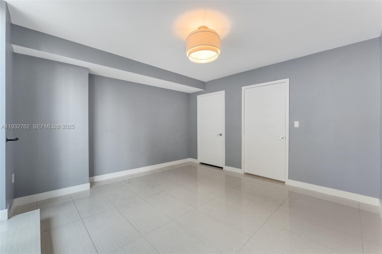 1111 SW 1st Ave Unit: 721-N