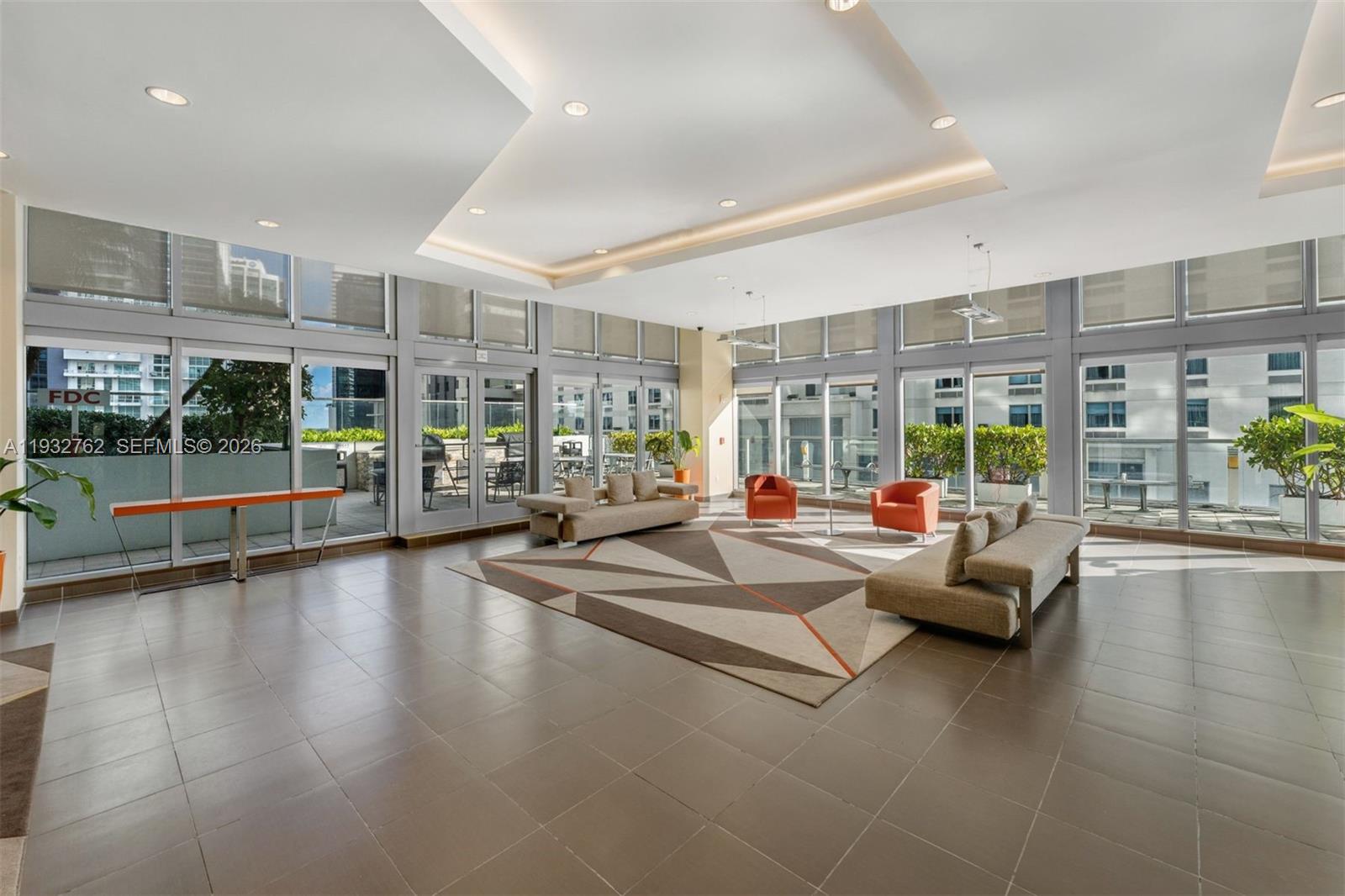 1111 SW 1st Ave Unit: 721-N