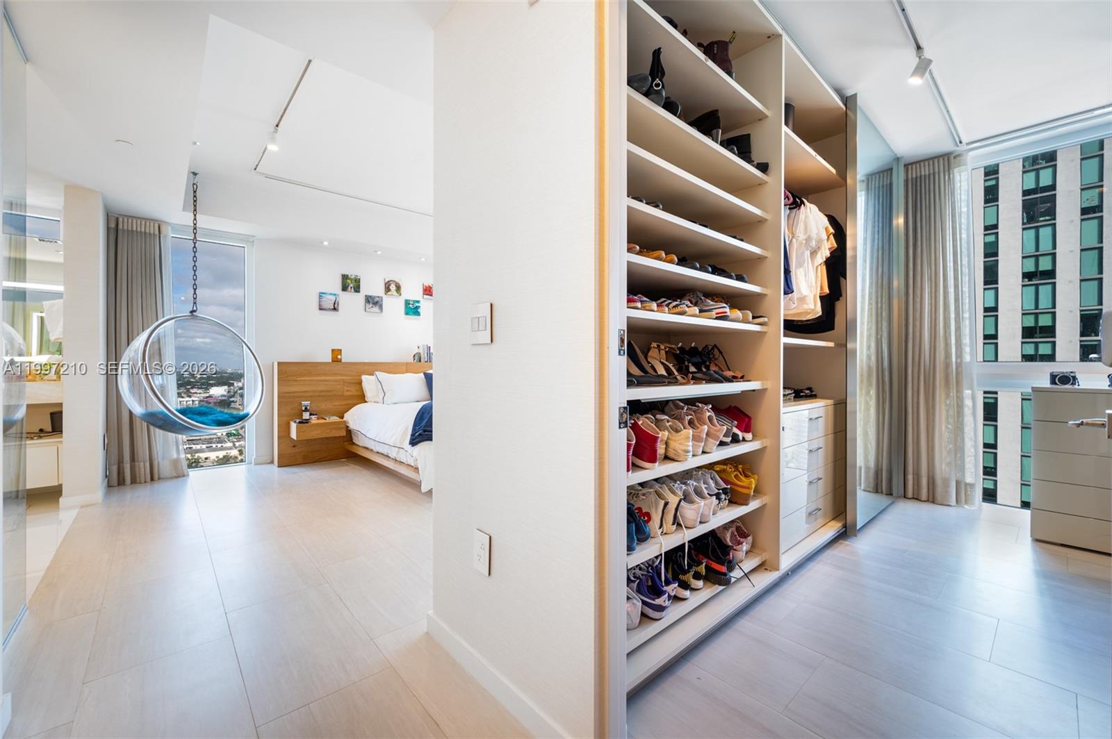 600 NE 27th St # 3201