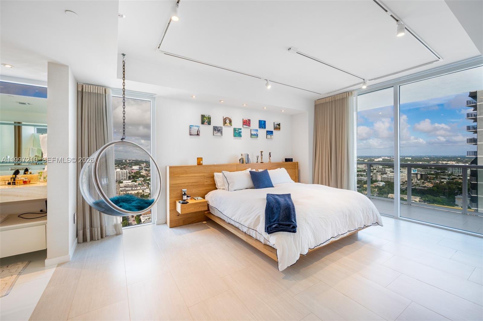 600 NE 27th St # 3201