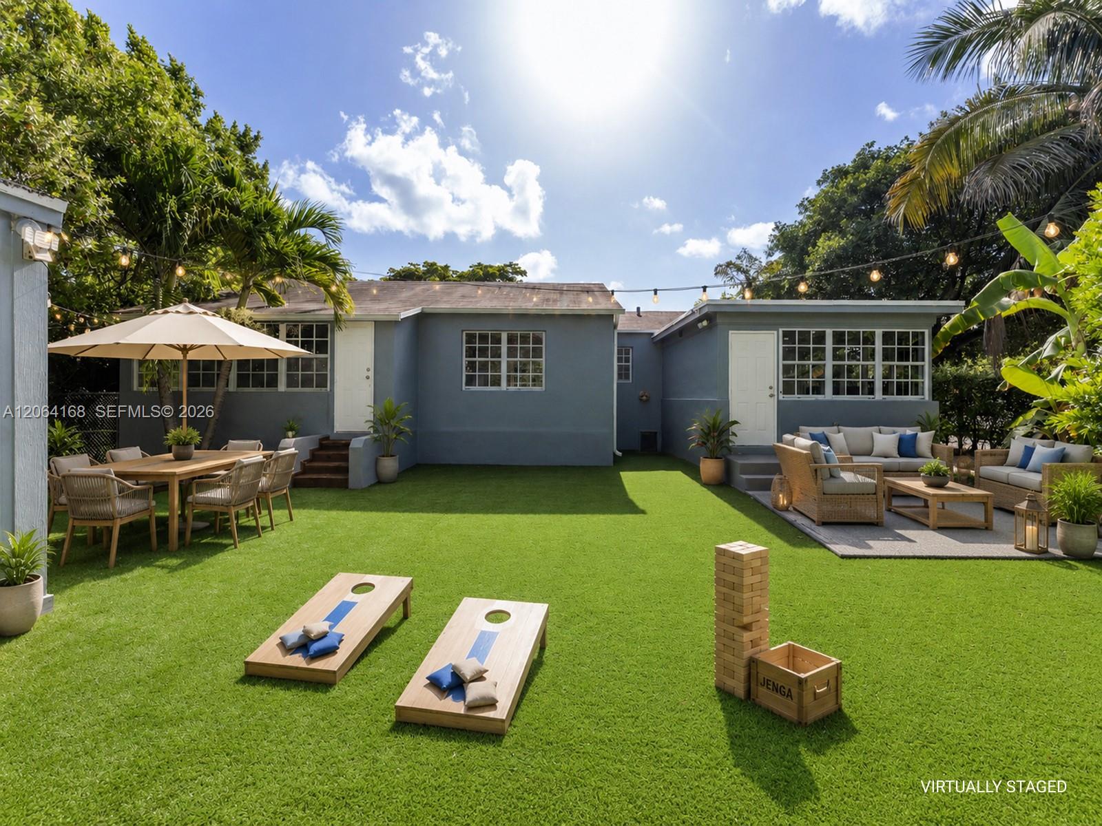 902 NW 10th Ct