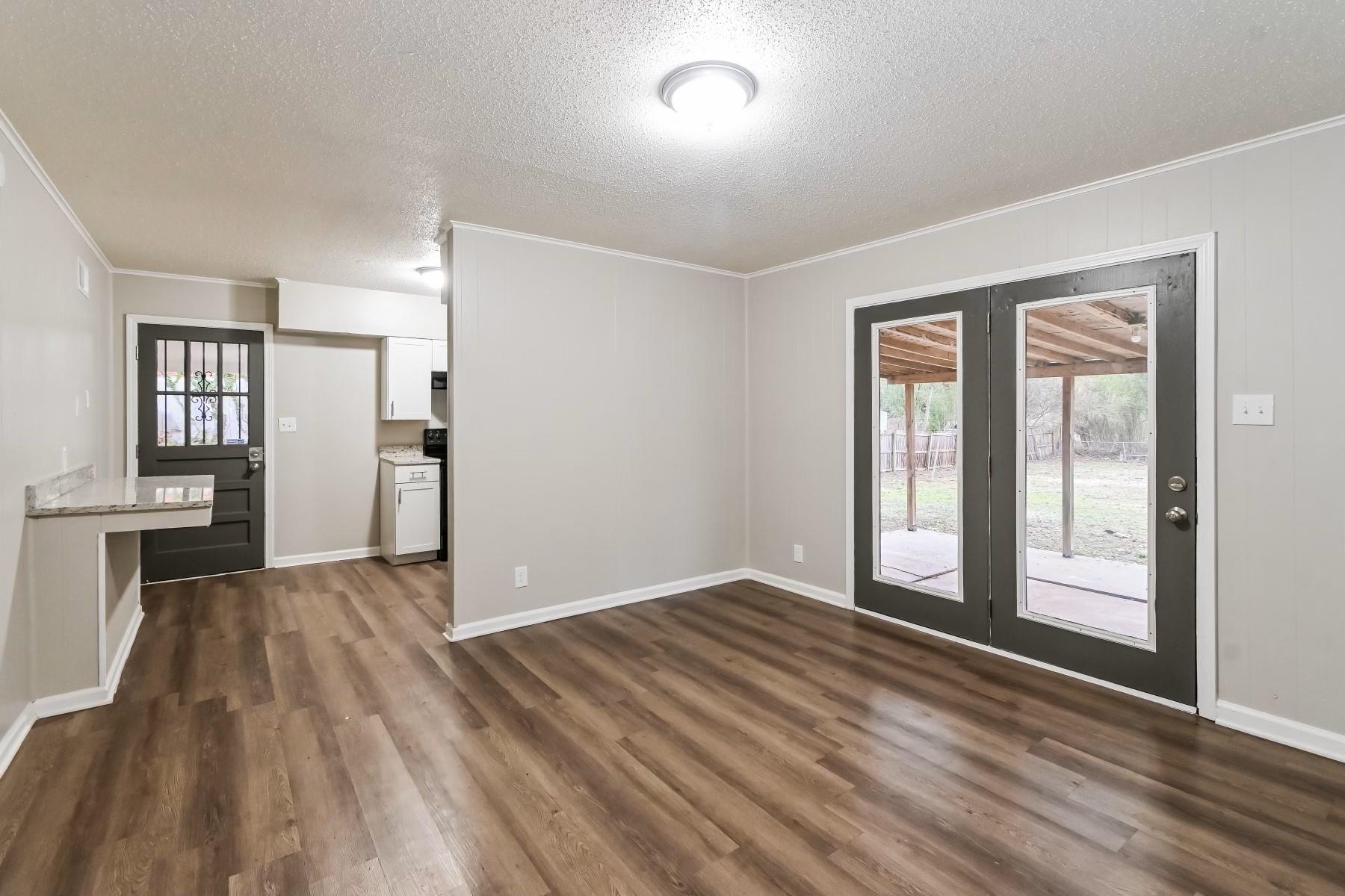 2511 CLEARPARK DR