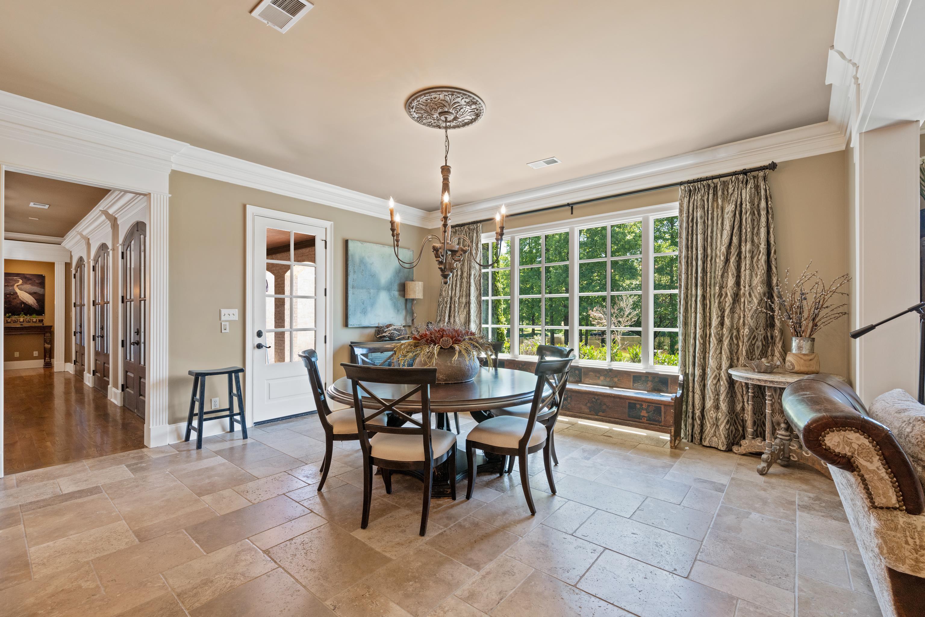 189 S MARYS CREEK CV