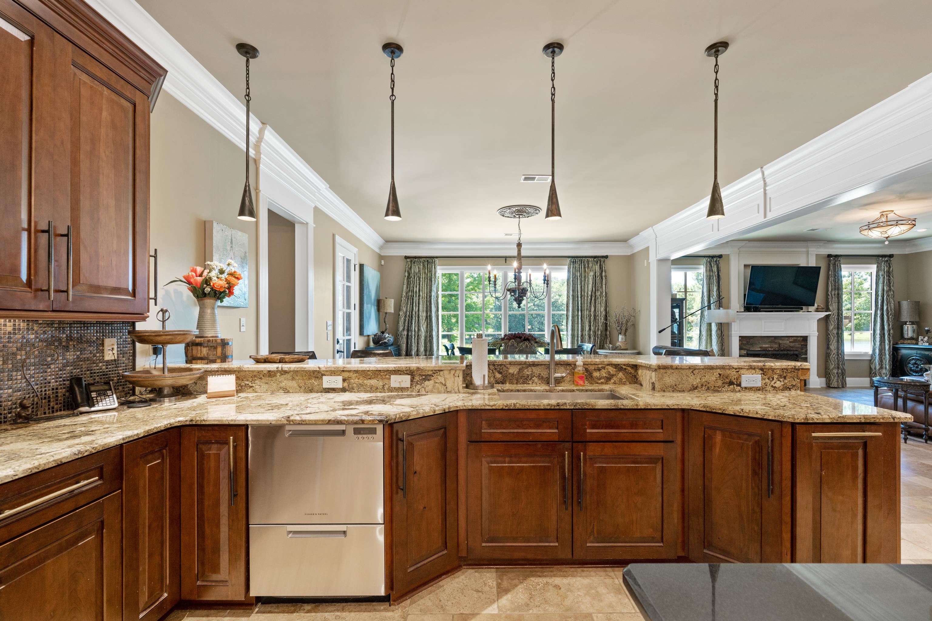 189 S MARYS CREEK CV