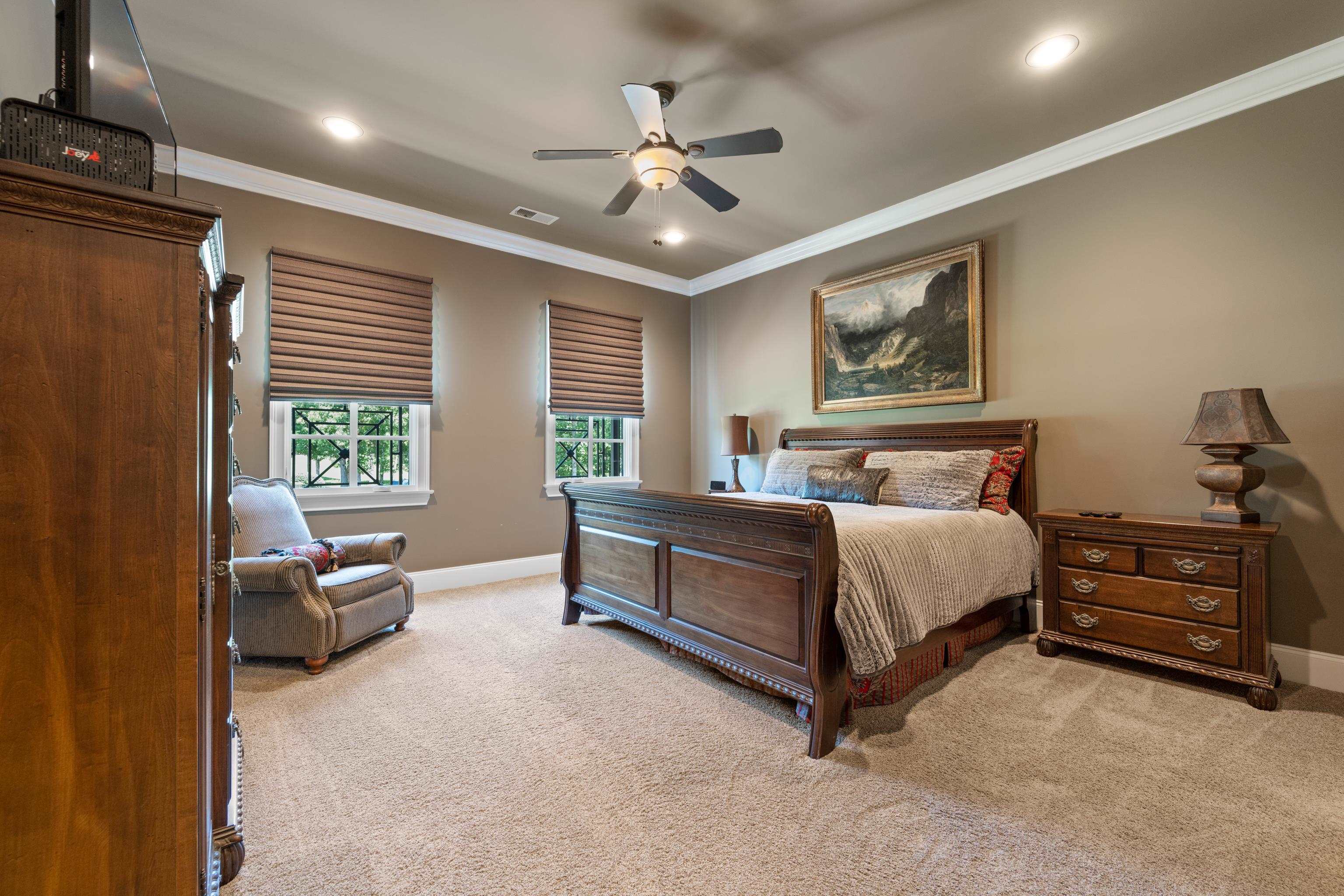 189 S MARYS CREEK CV