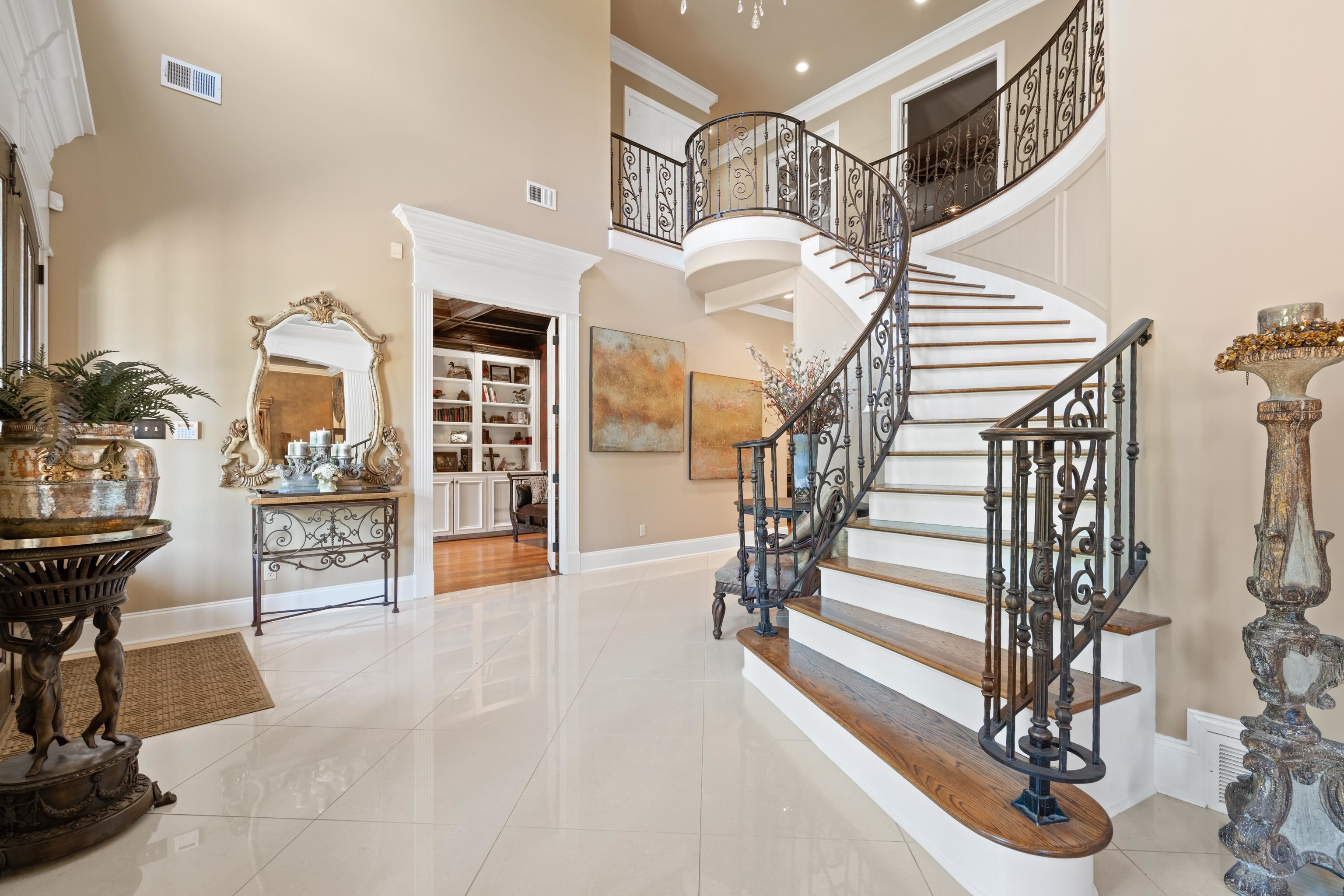 189 S MARYS CREEK CV