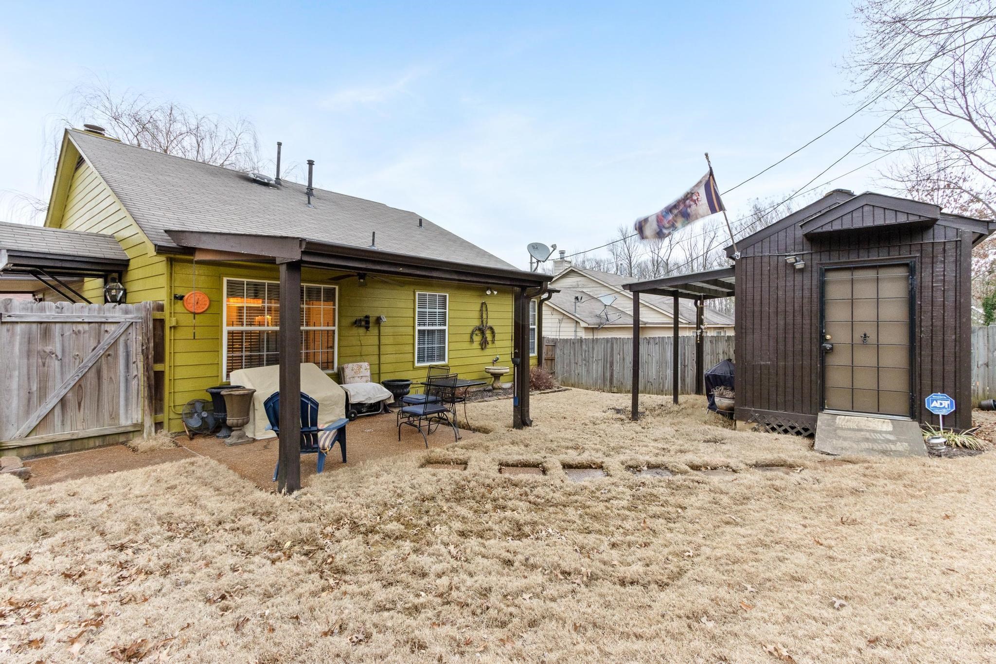 4421 ENGLISH PECAN CV