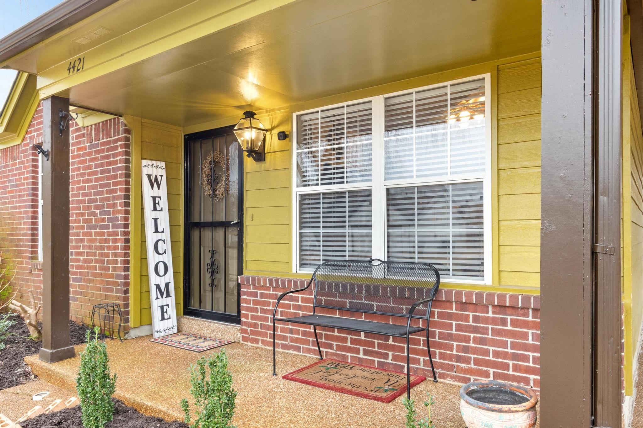4421 ENGLISH PECAN CV