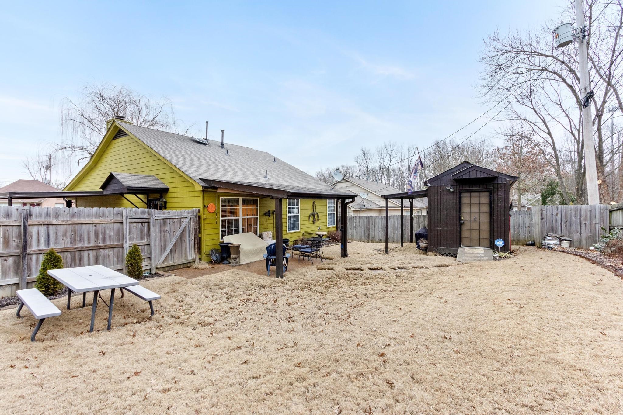 4421 ENGLISH PECAN CV