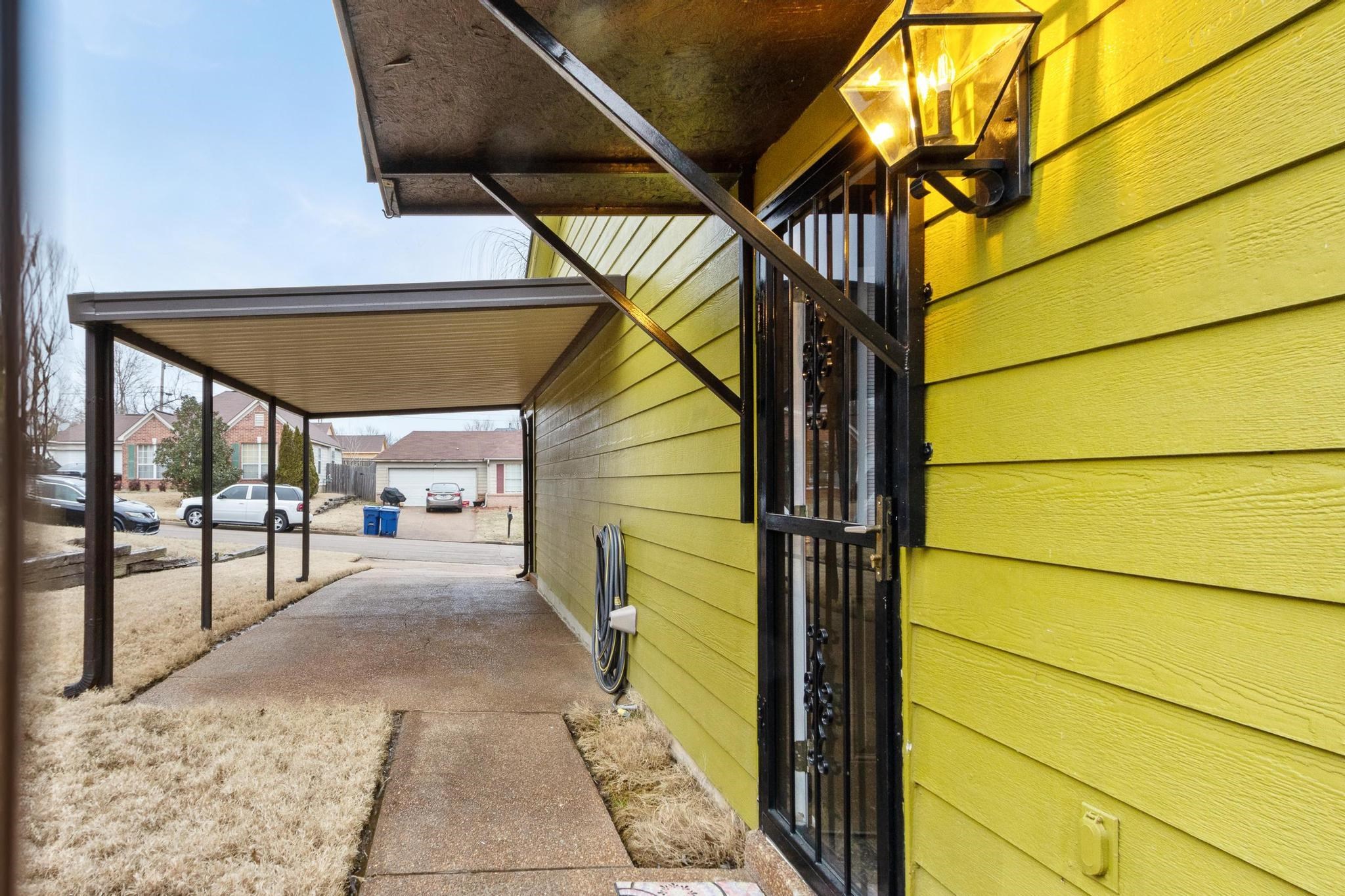 4421 ENGLISH PECAN CV