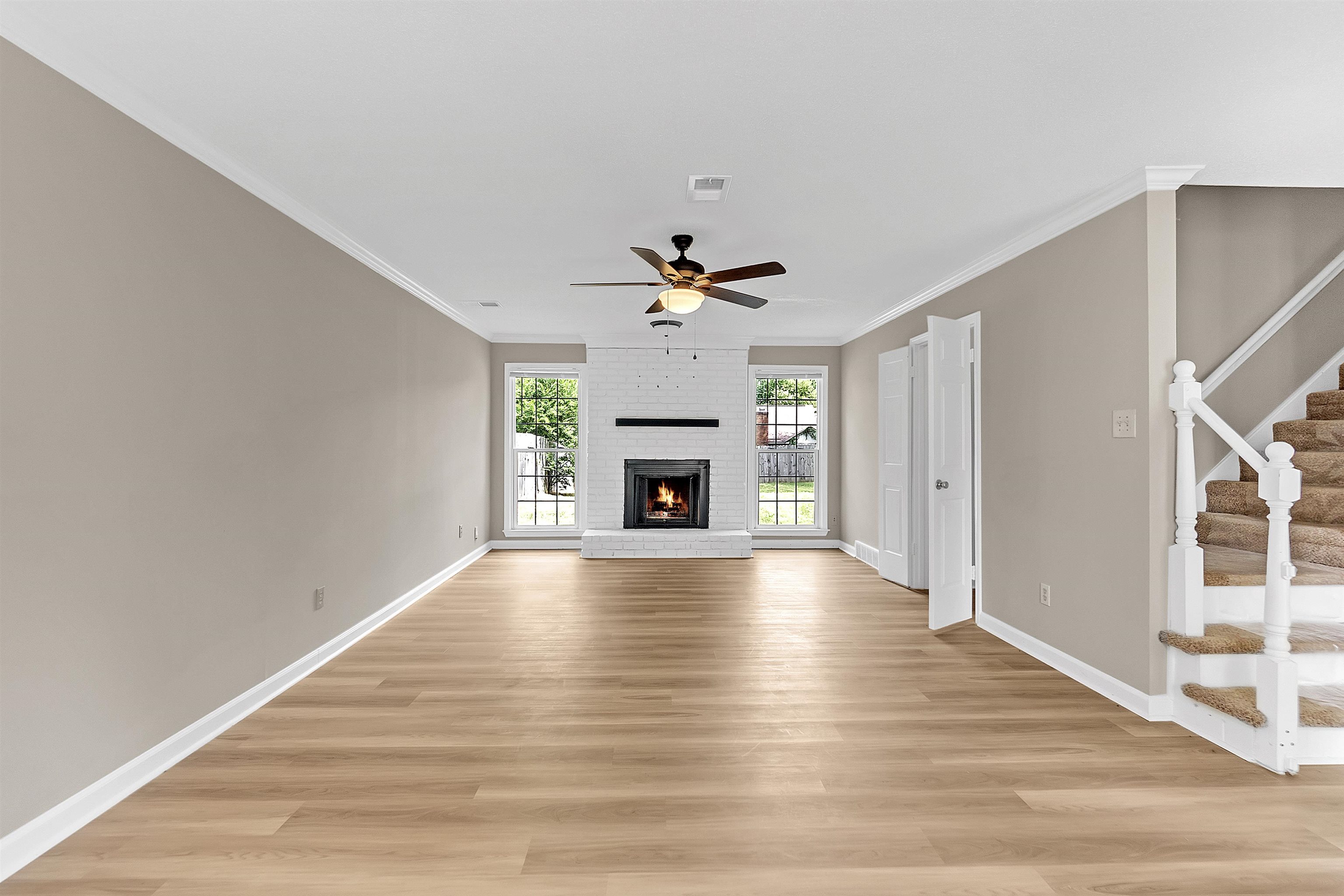 4162 OLD VILLAGE LN