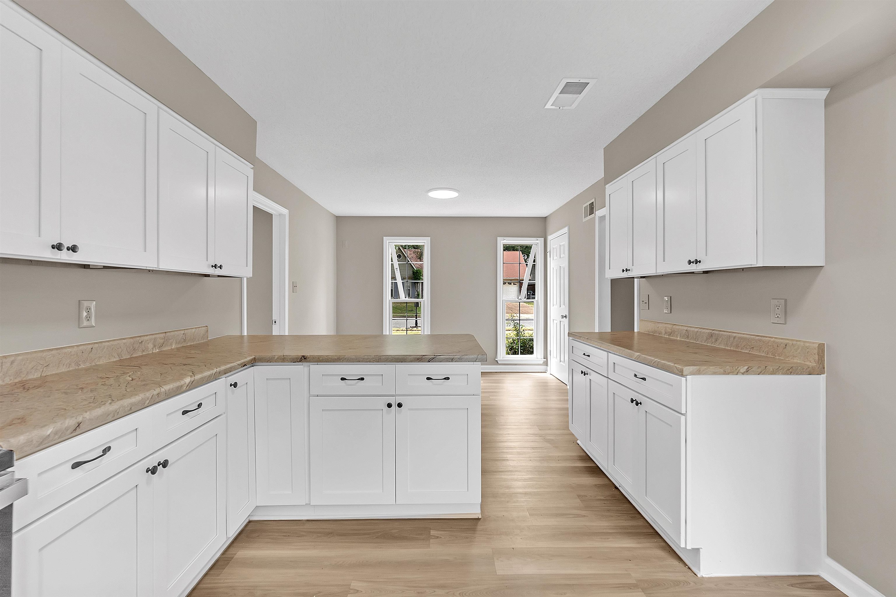 4162 OLD VILLAGE LN