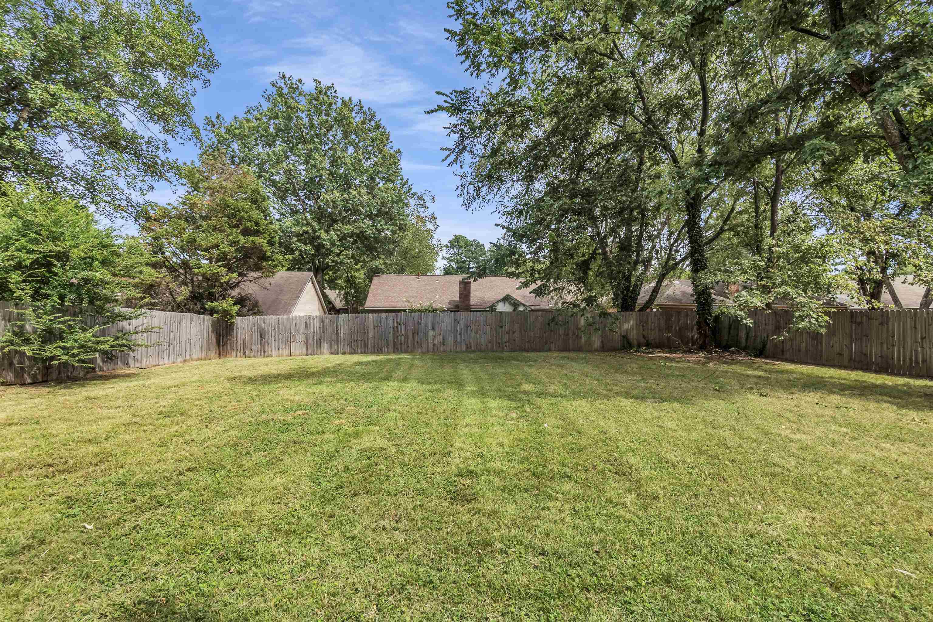 4162 OLD VILLAGE LN