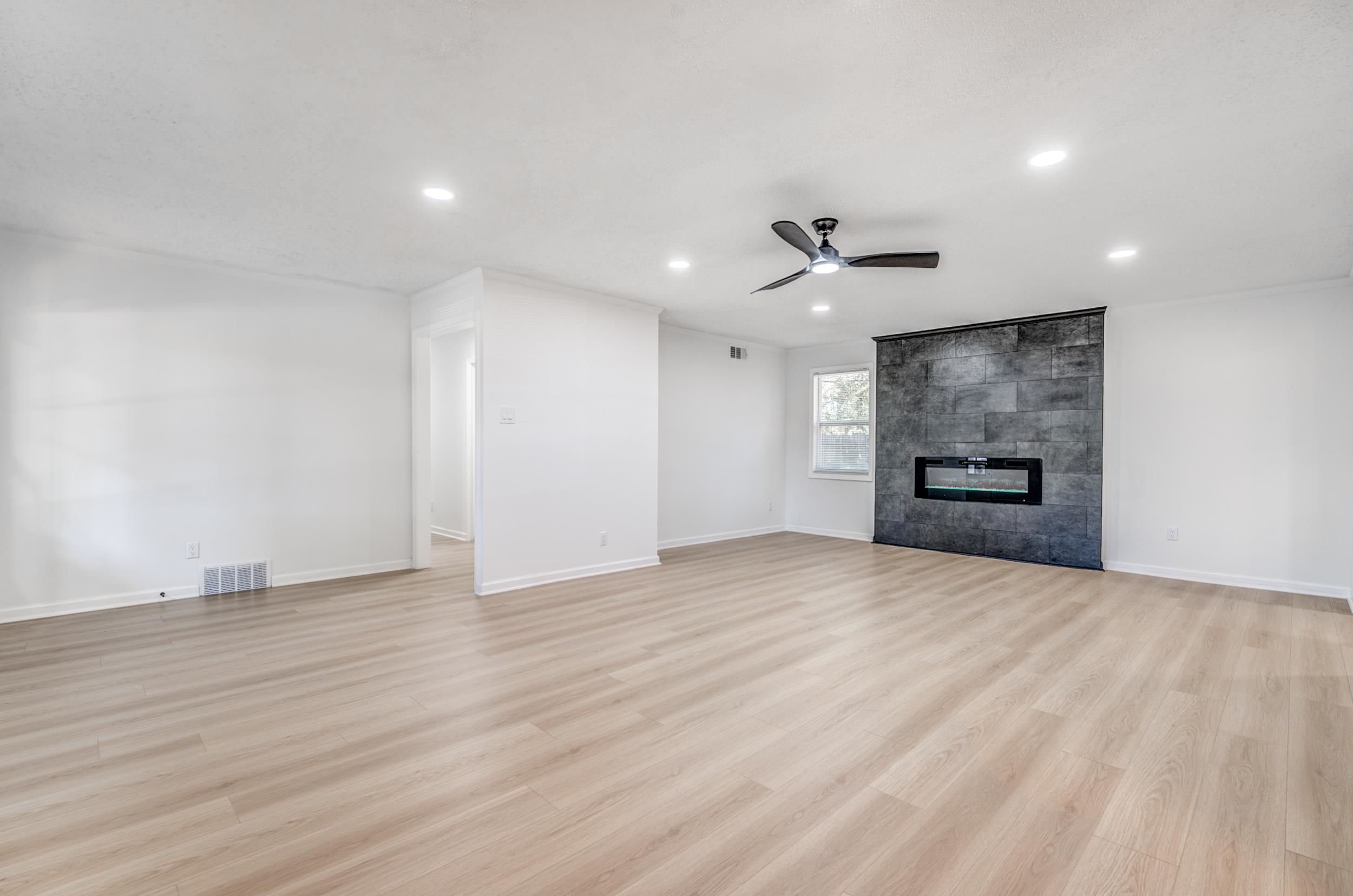 3060 RUSKIN RD
