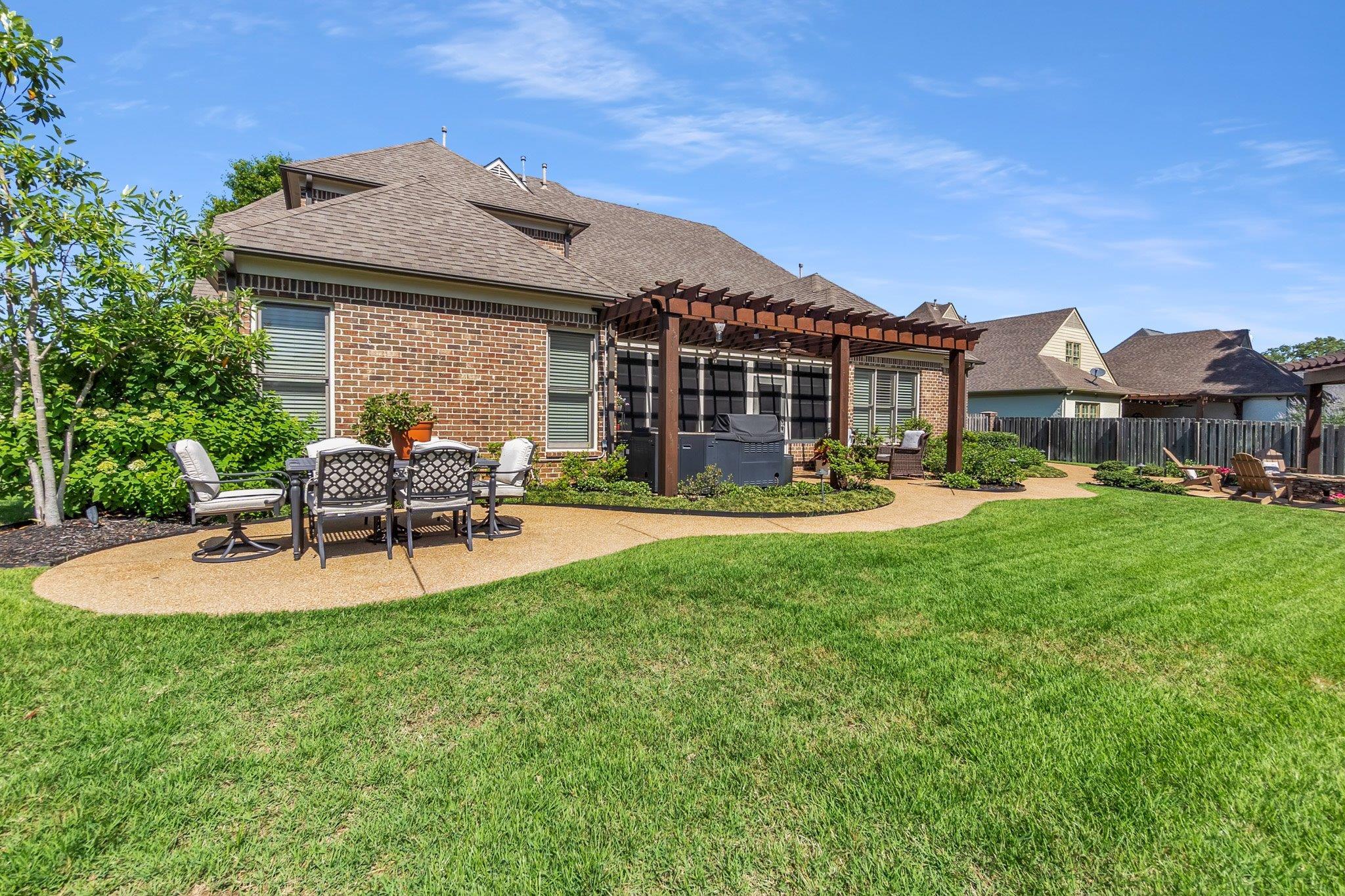 3246 N HARTWELL RIDGE DR