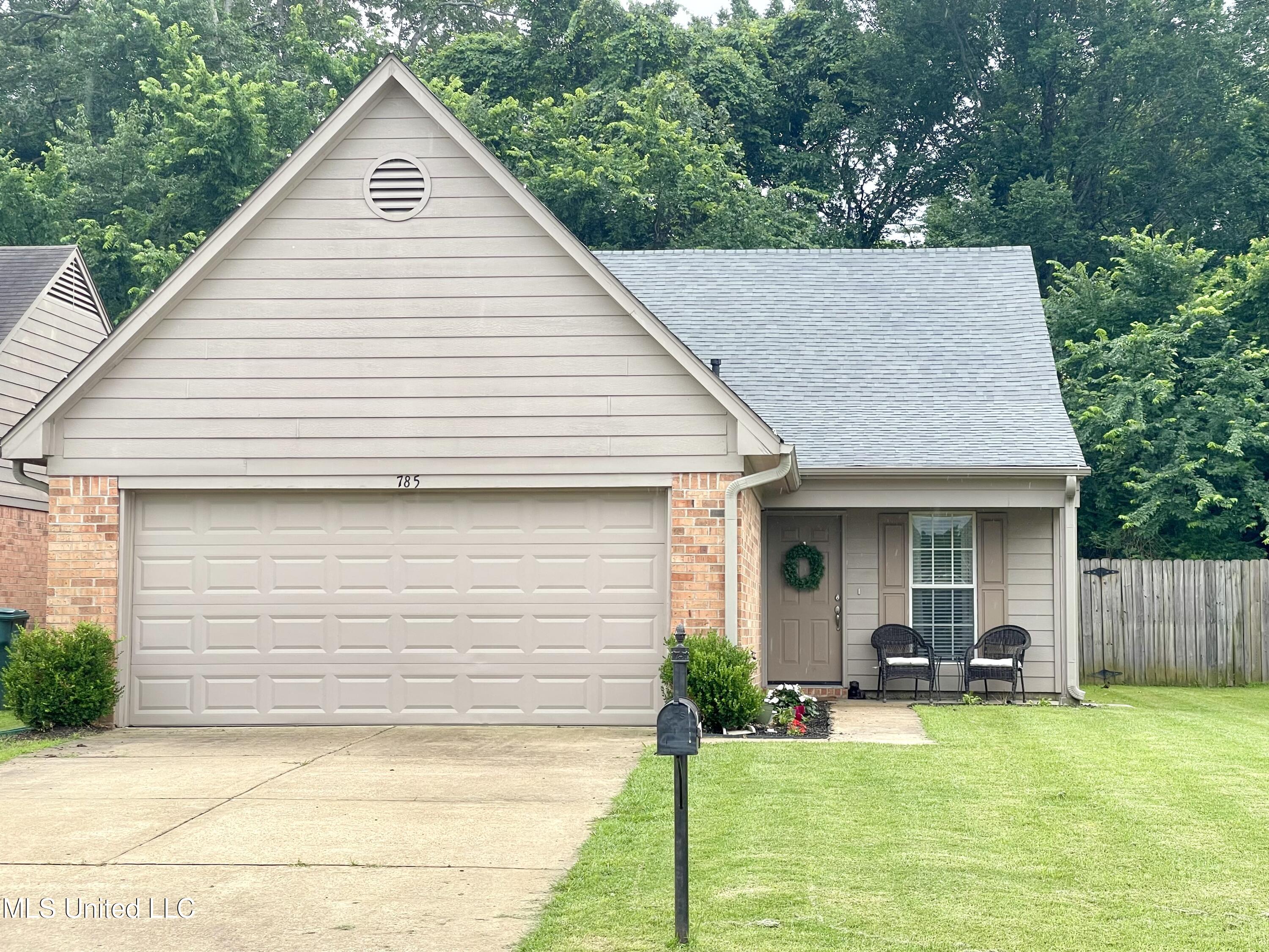 785 Burton Lane