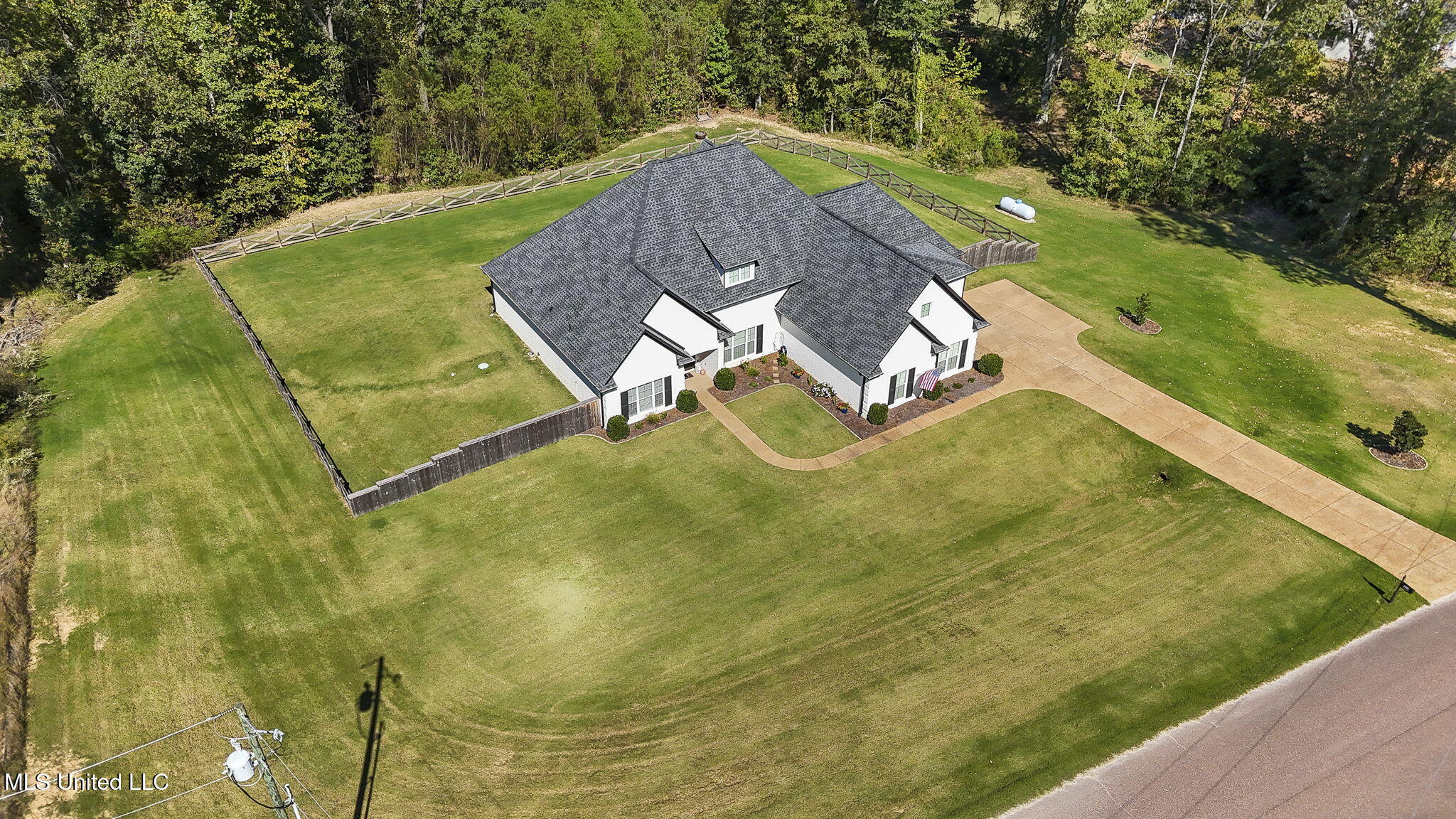 650 SMOKESTACK DRIVE