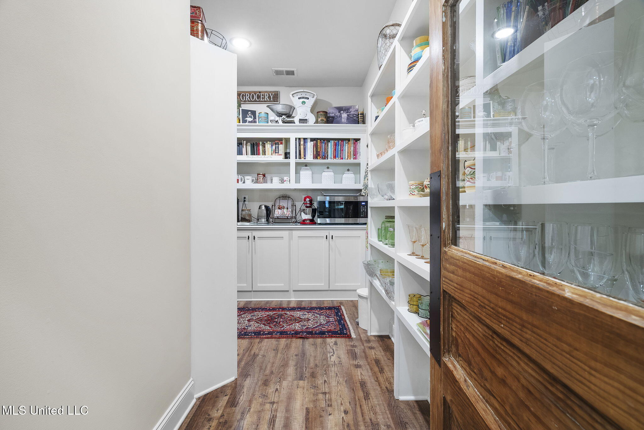 650 SMOKESTACK DRIVE