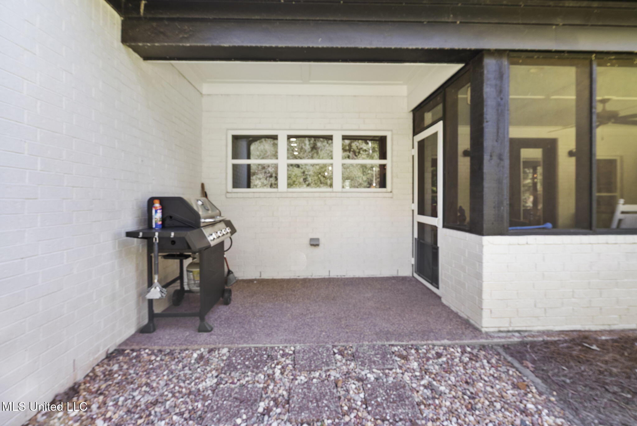 650 SMOKESTACK DRIVE