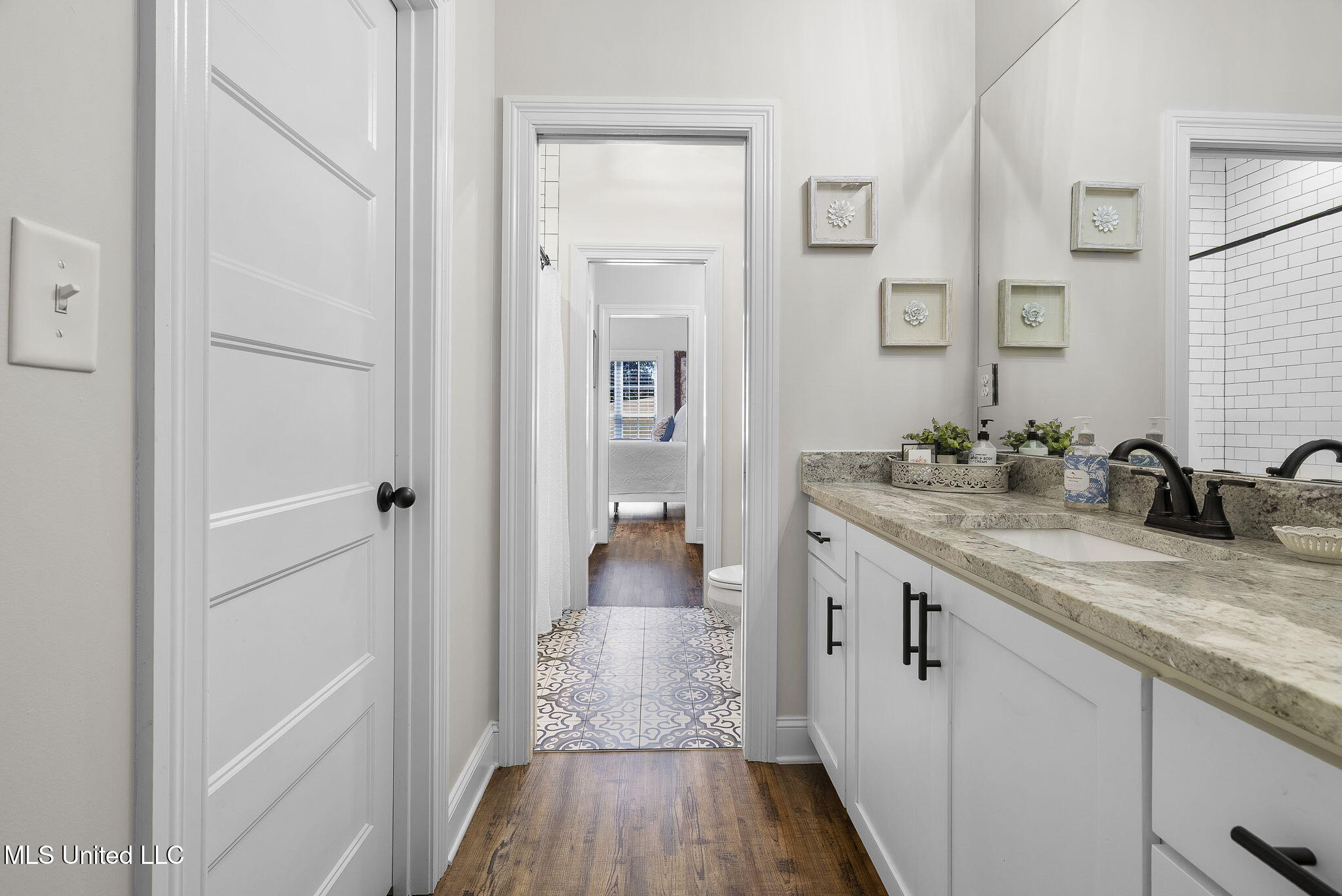 650 SMOKESTACK DRIVE