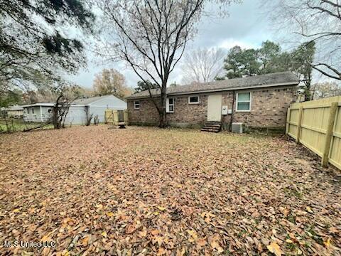 8015 Elmbrook Drive