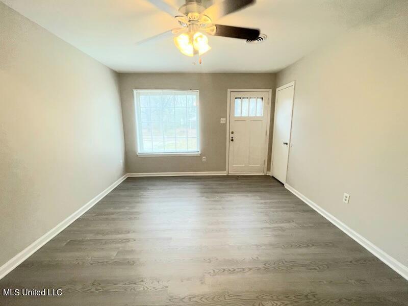 8015 Elmbrook Drive