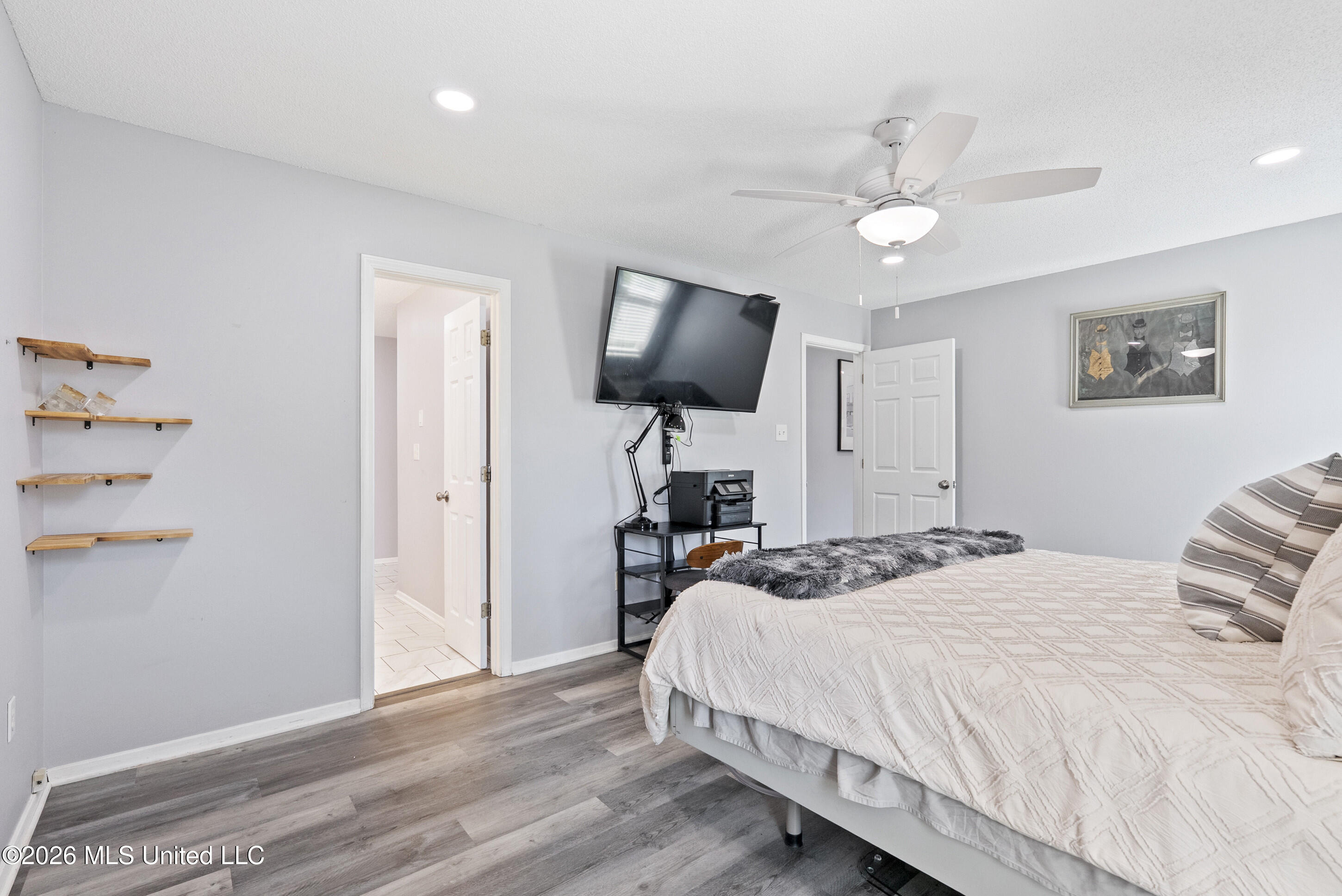 9042 Belmont Drive