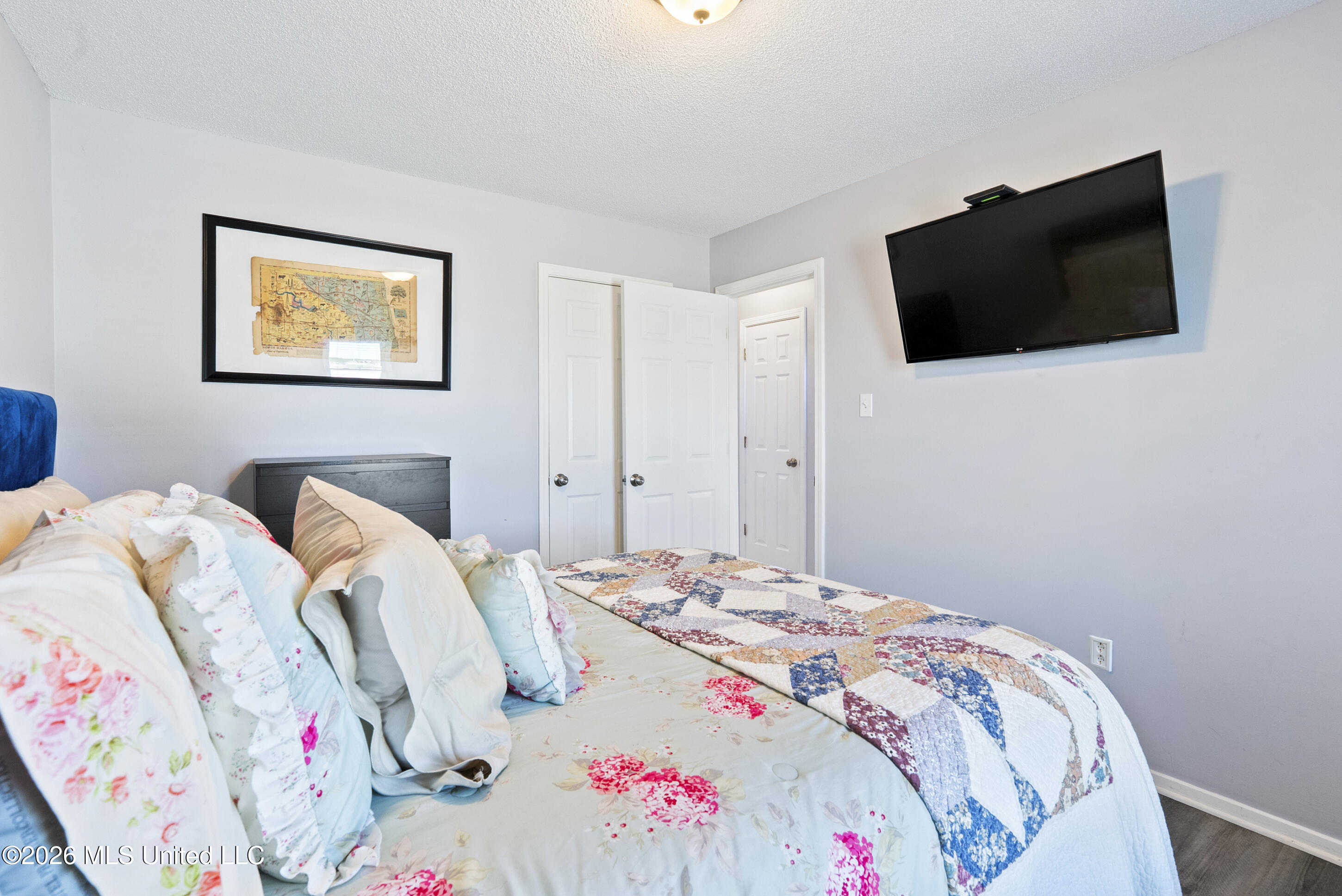 9042 Belmont Drive