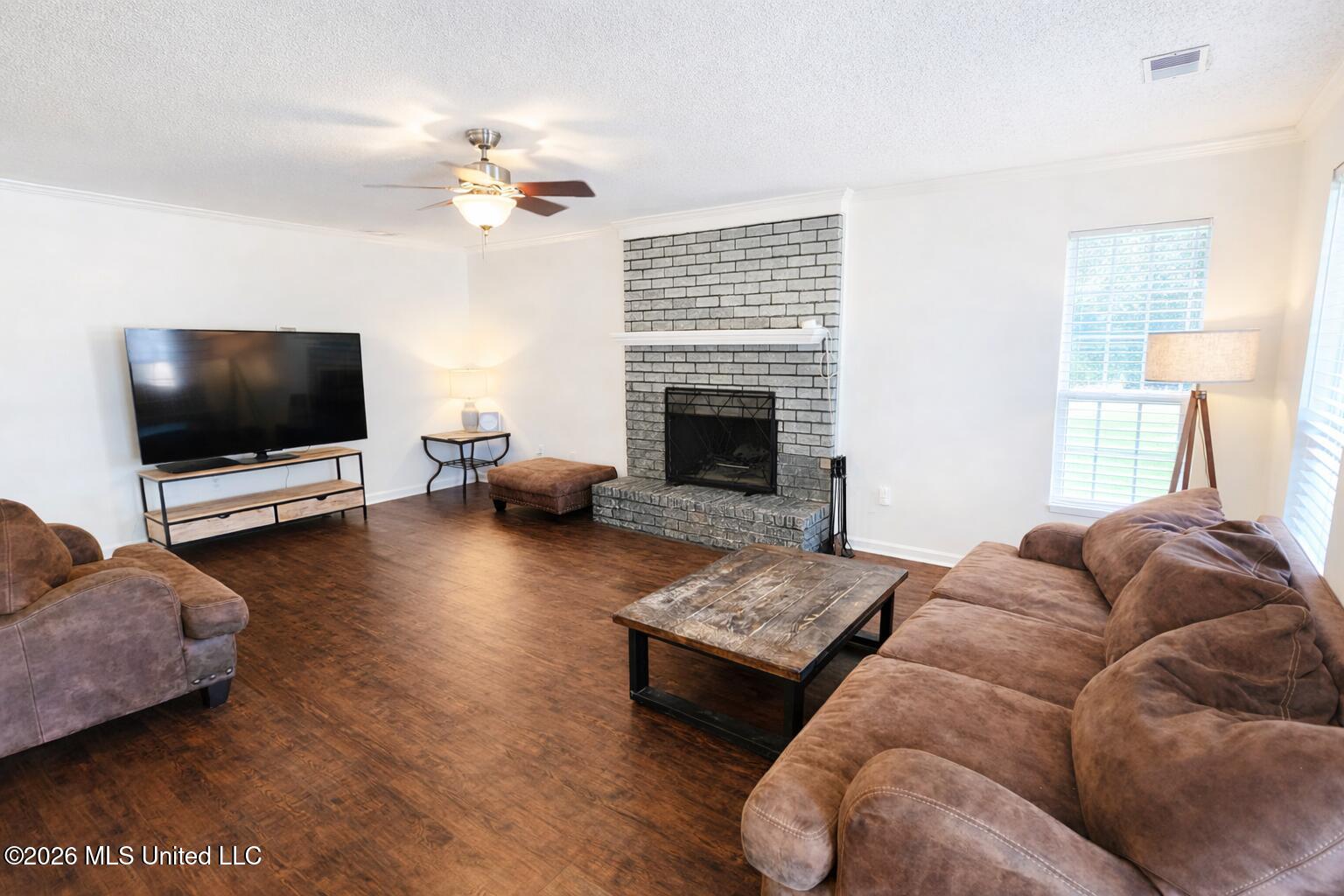 7168 Oak Forest Drive
