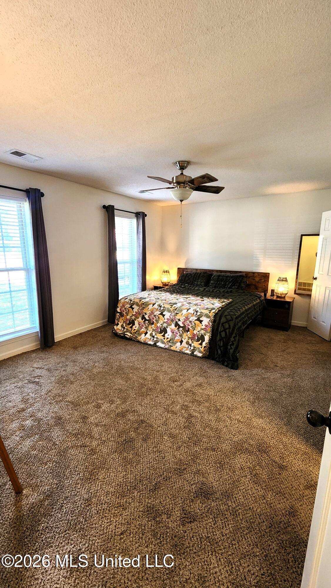 7168 Oak Forest Drive