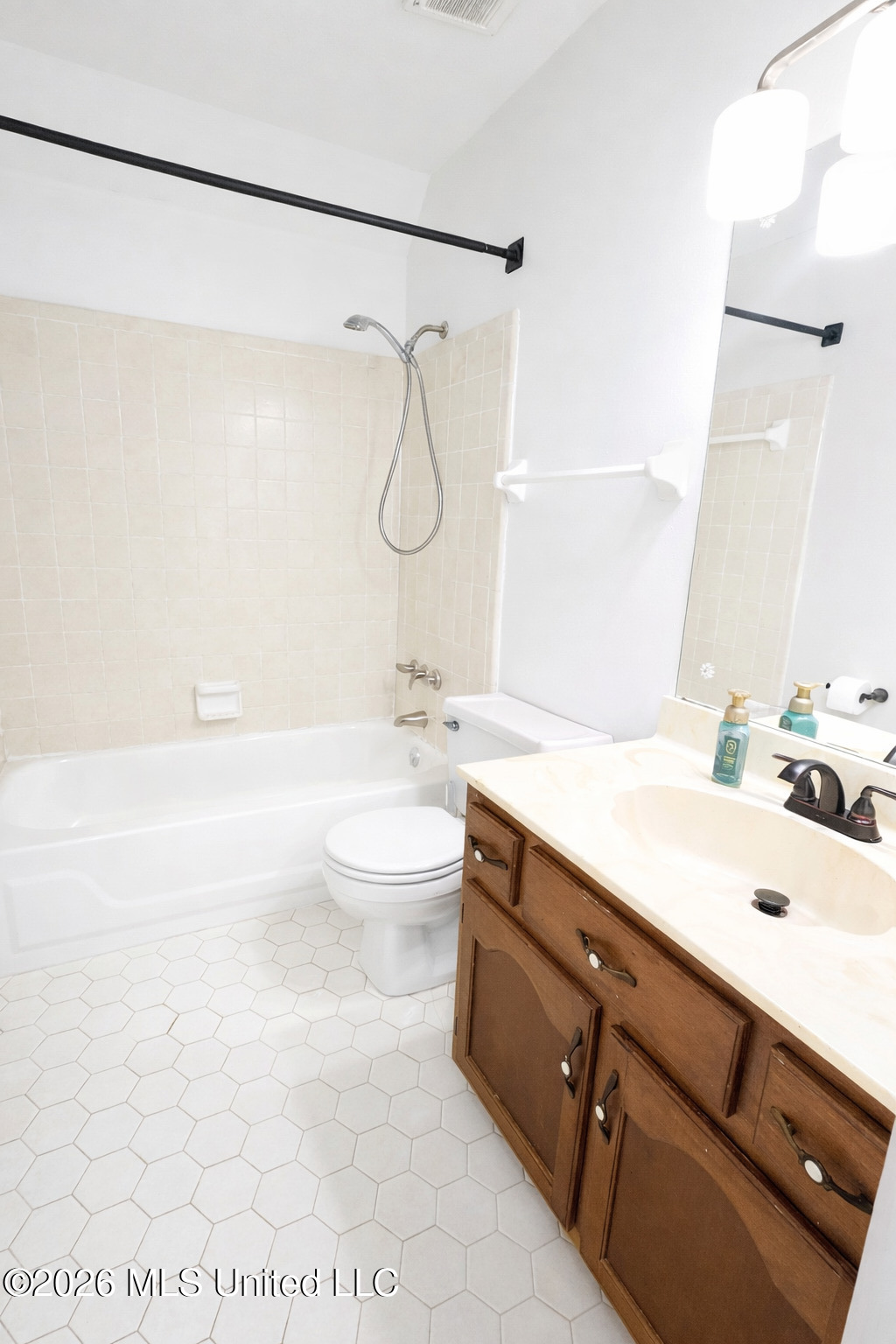 7168 Oak Forest Drive