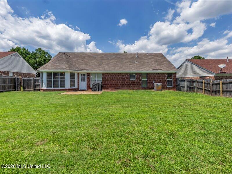 4103 Meadow Creek Drive