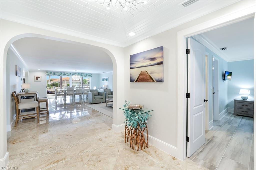 418 Tarpon CT, MARCO ISLAND