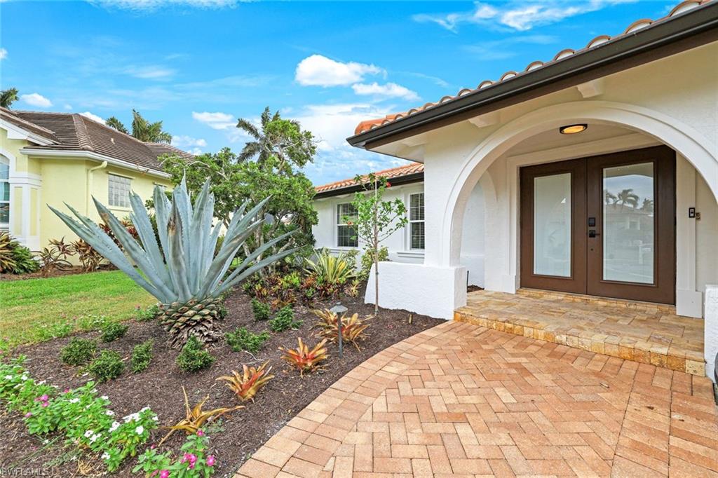 418 Tarpon CT, MARCO ISLAND